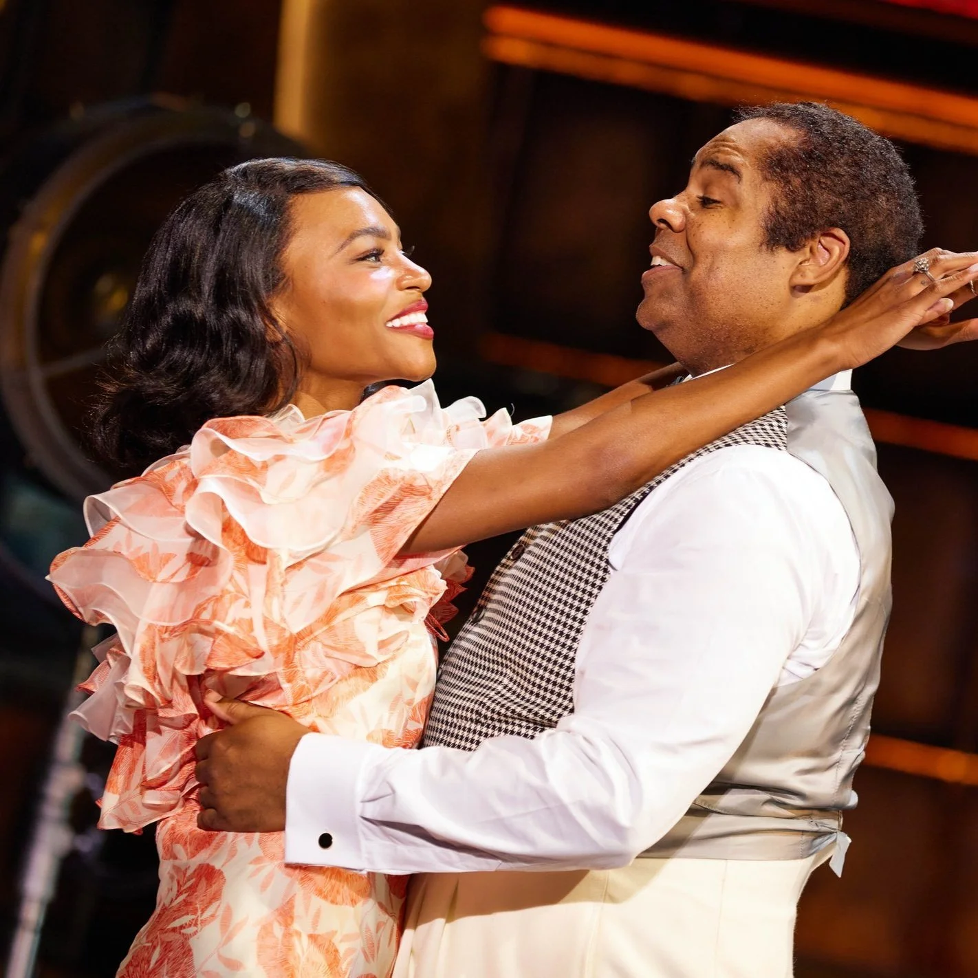 AWW - "Hollywood Starlet"