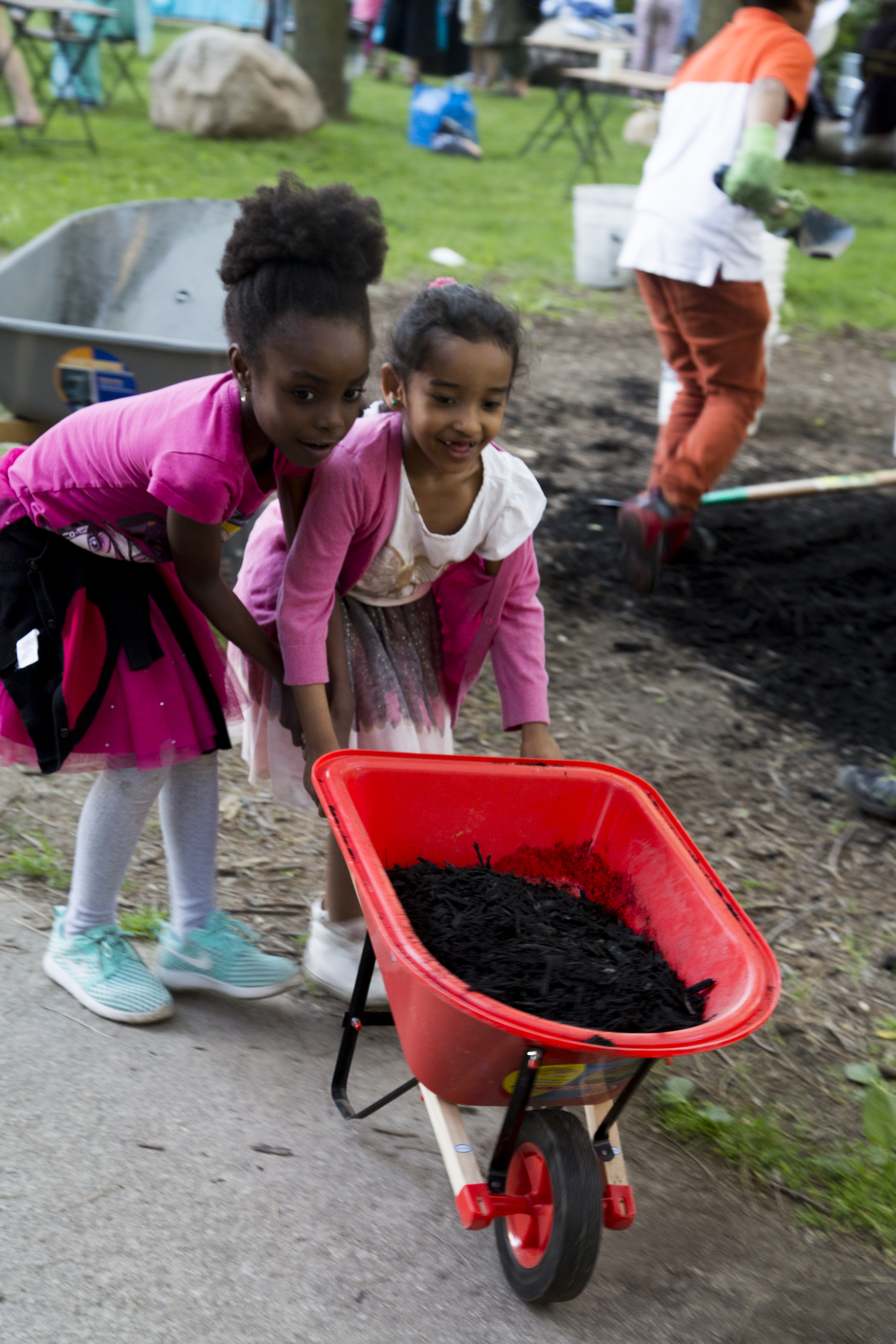 Gardening in Mabelle Park