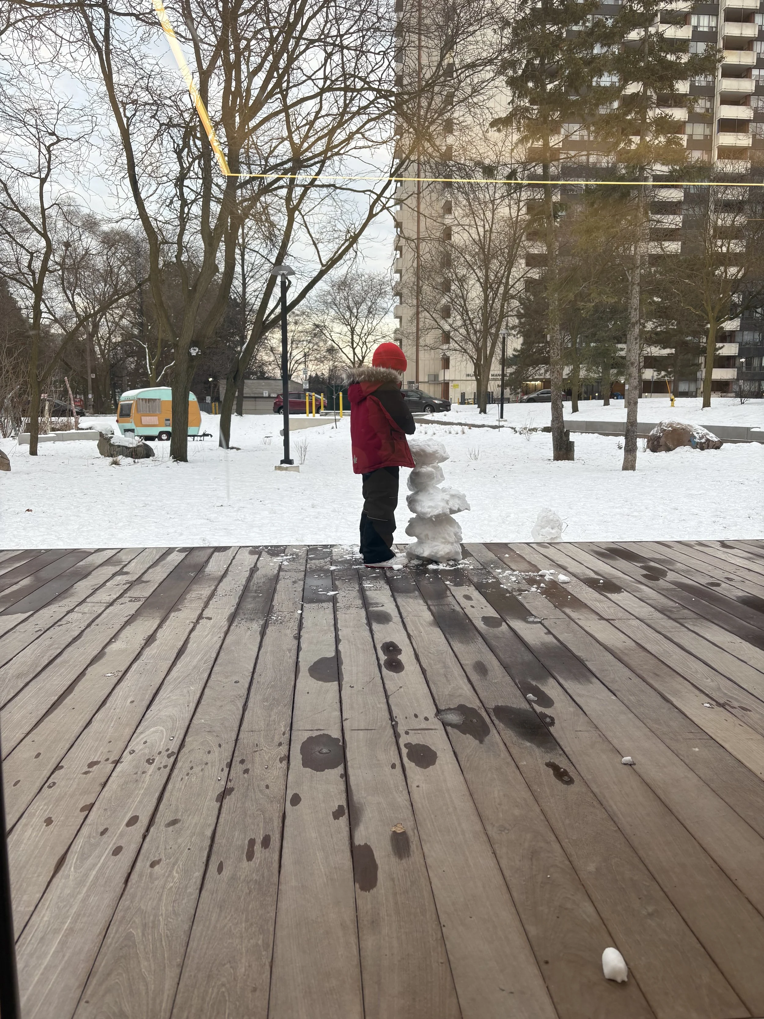 Building a Snowman in Mabelle Park