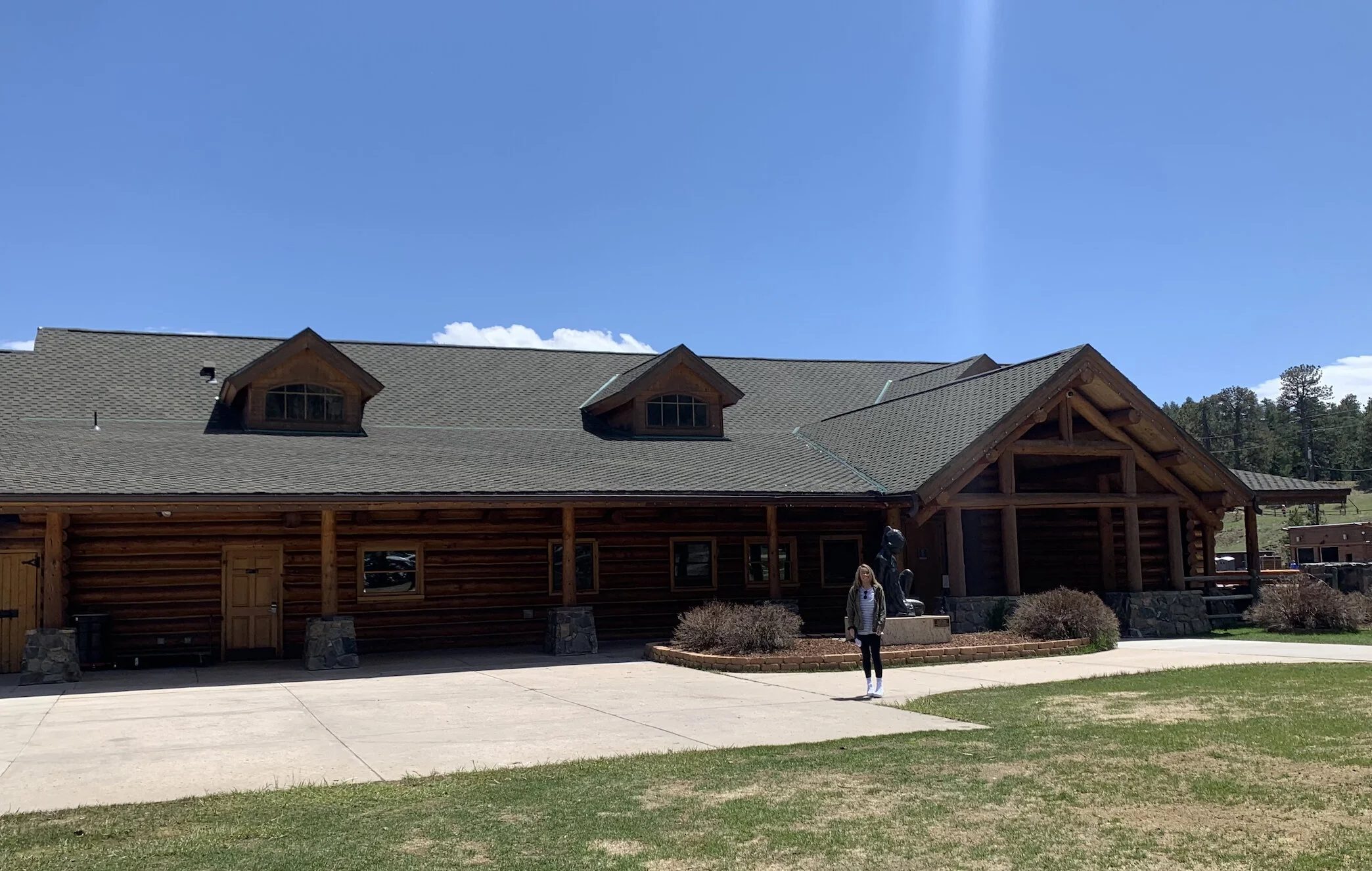 Travel & Hotel — NoDayLikeLyday