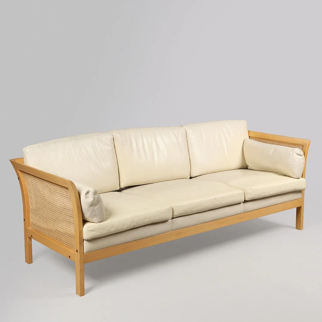 Sofa 7.jpg