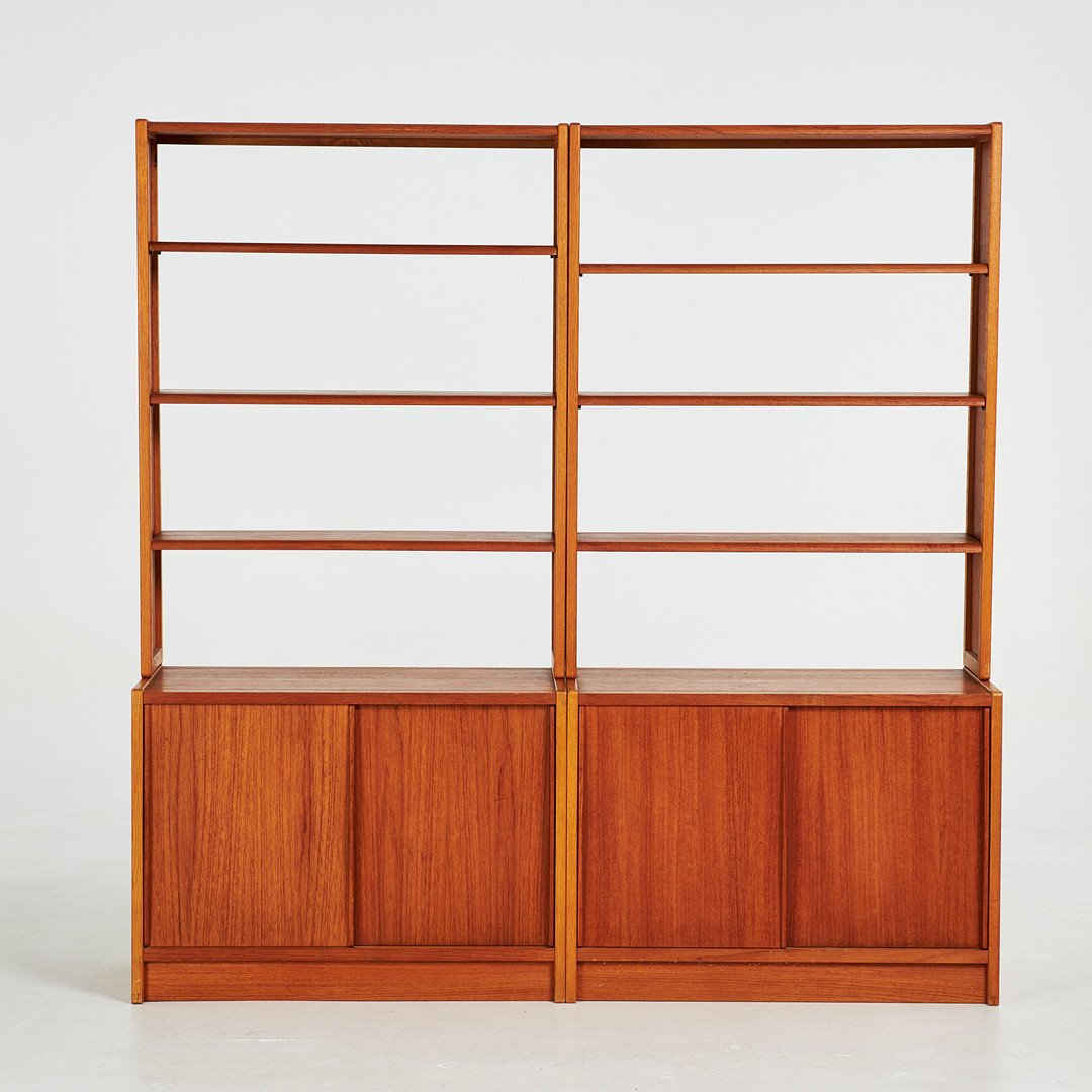 Bookcase 1.jpg