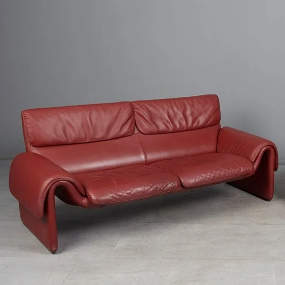 Sofa 3.jpeg