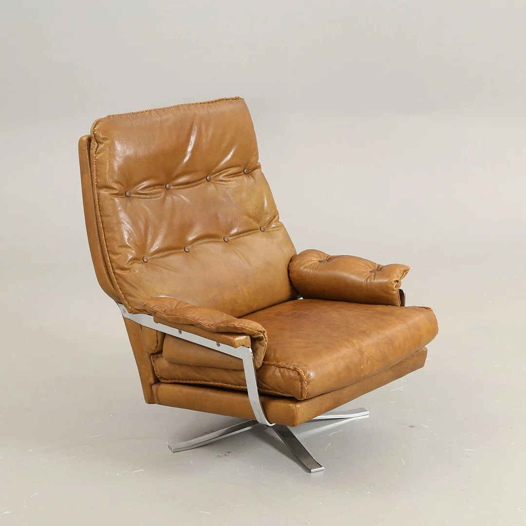 Armchair 1.jpg
