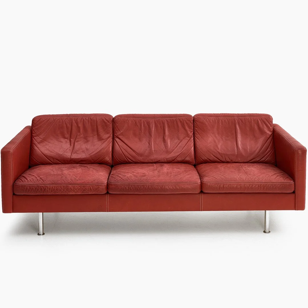 Sofa 14.jpg