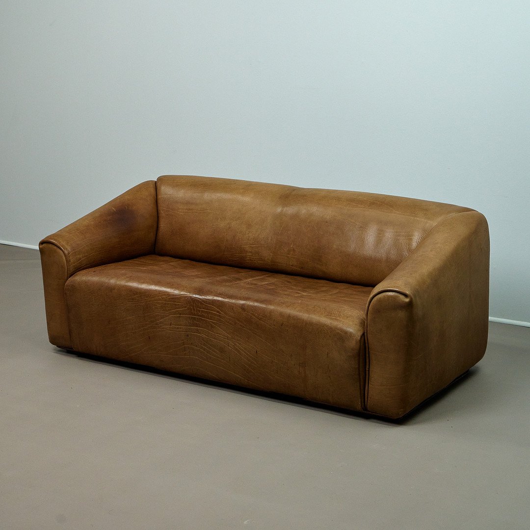 Sofa 12.jpg