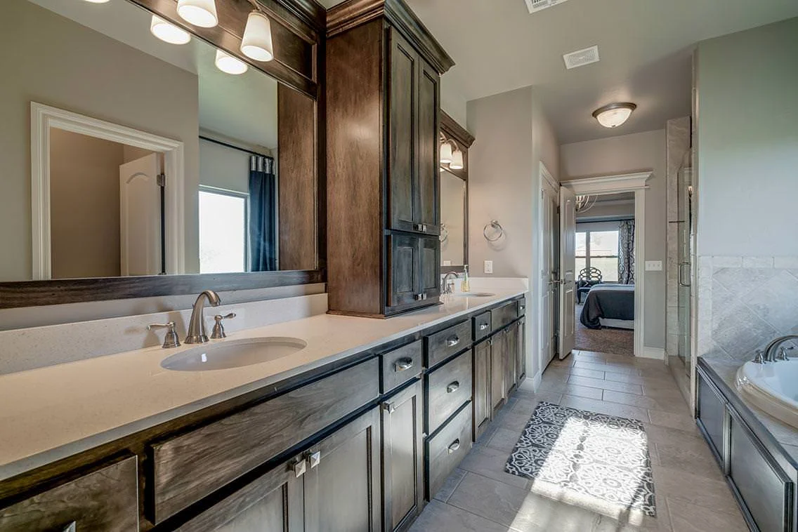 298981076572090_4corners-homes---bella-maria---14908-bella-maria-drive---oxford-9.jpg