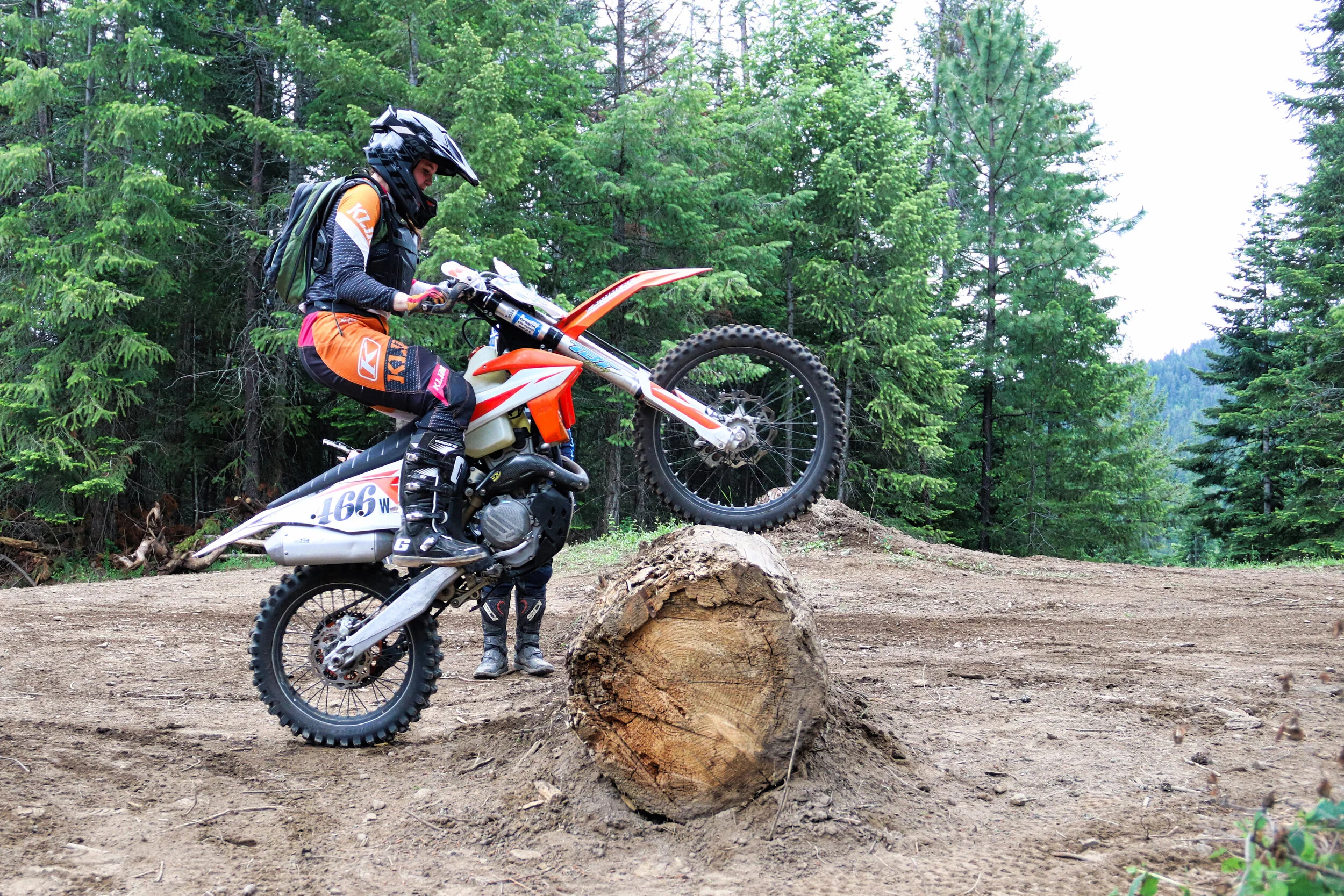 Dirtastic Empire of Dirt Enduro Skills 