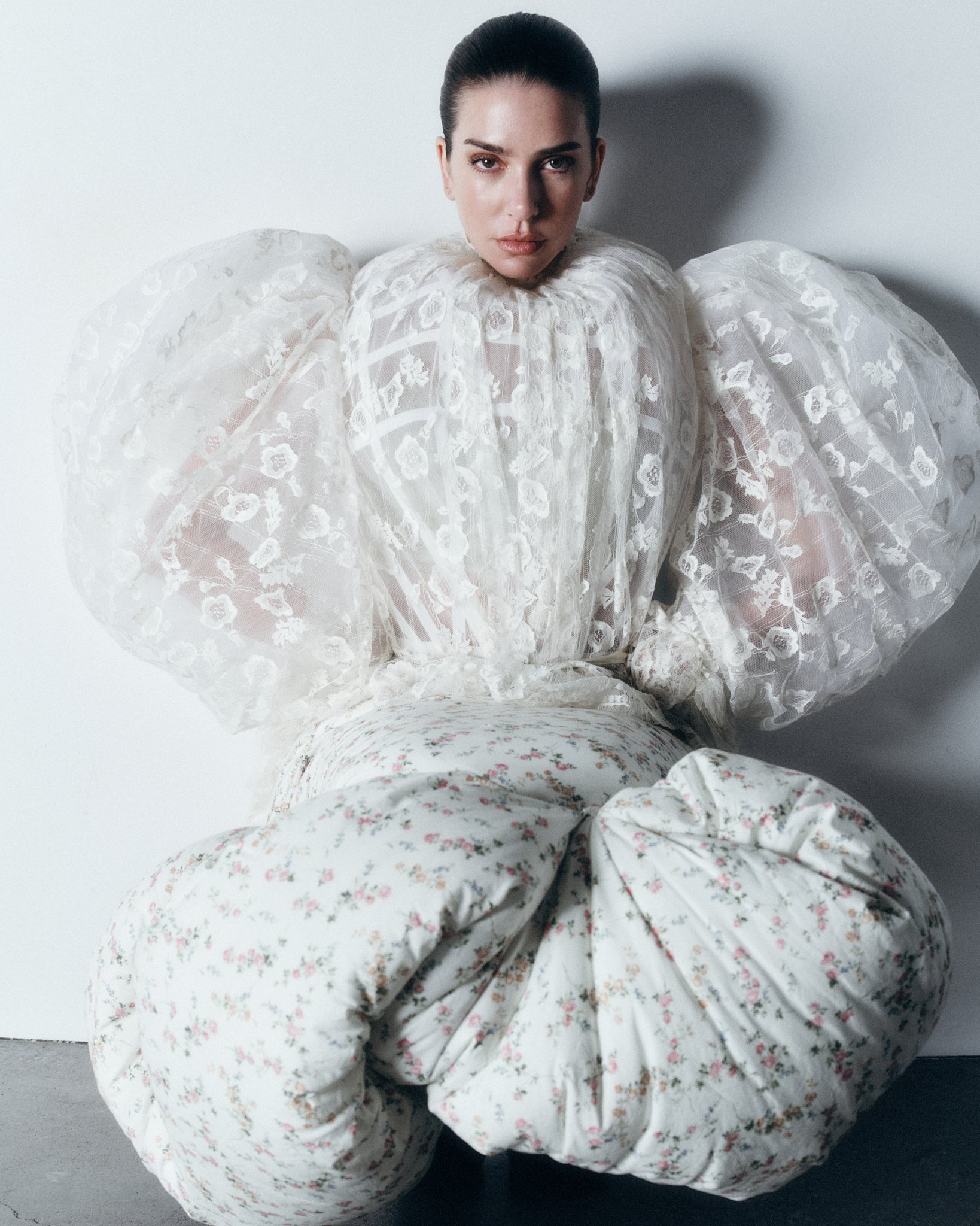 L'officiel_argentina_Valentina4981 1.jpg