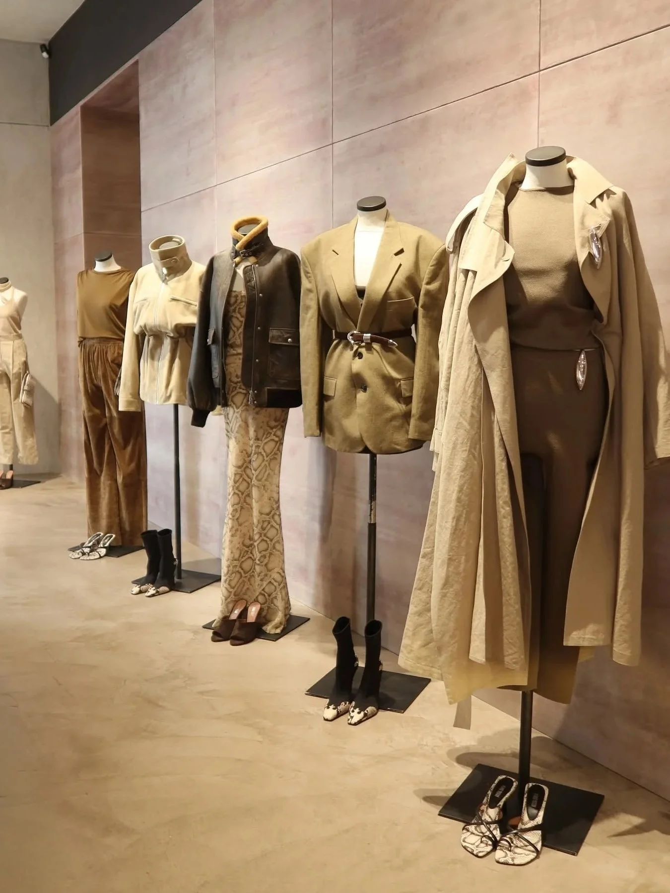Womenswear Buyers  - Asia-Pacific and Middle East