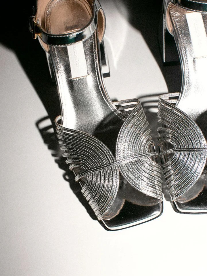 SuzanneRae70sSilverHighHeel_3_720x.jpg