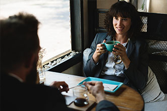 Finances et assurances: garder les pieds sur terre