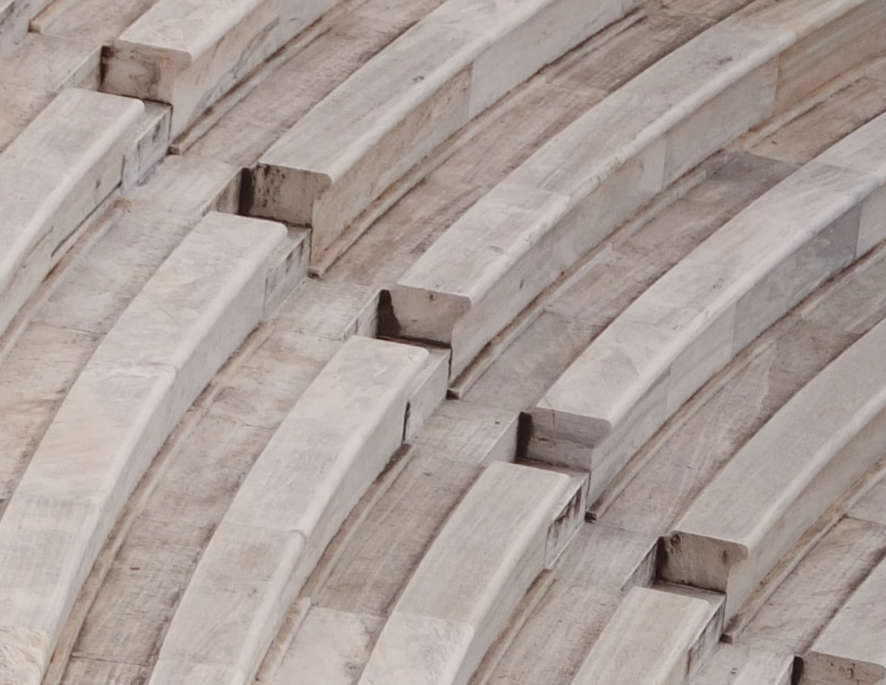 Élections municipales 2021 : la parité à géométrie variable 