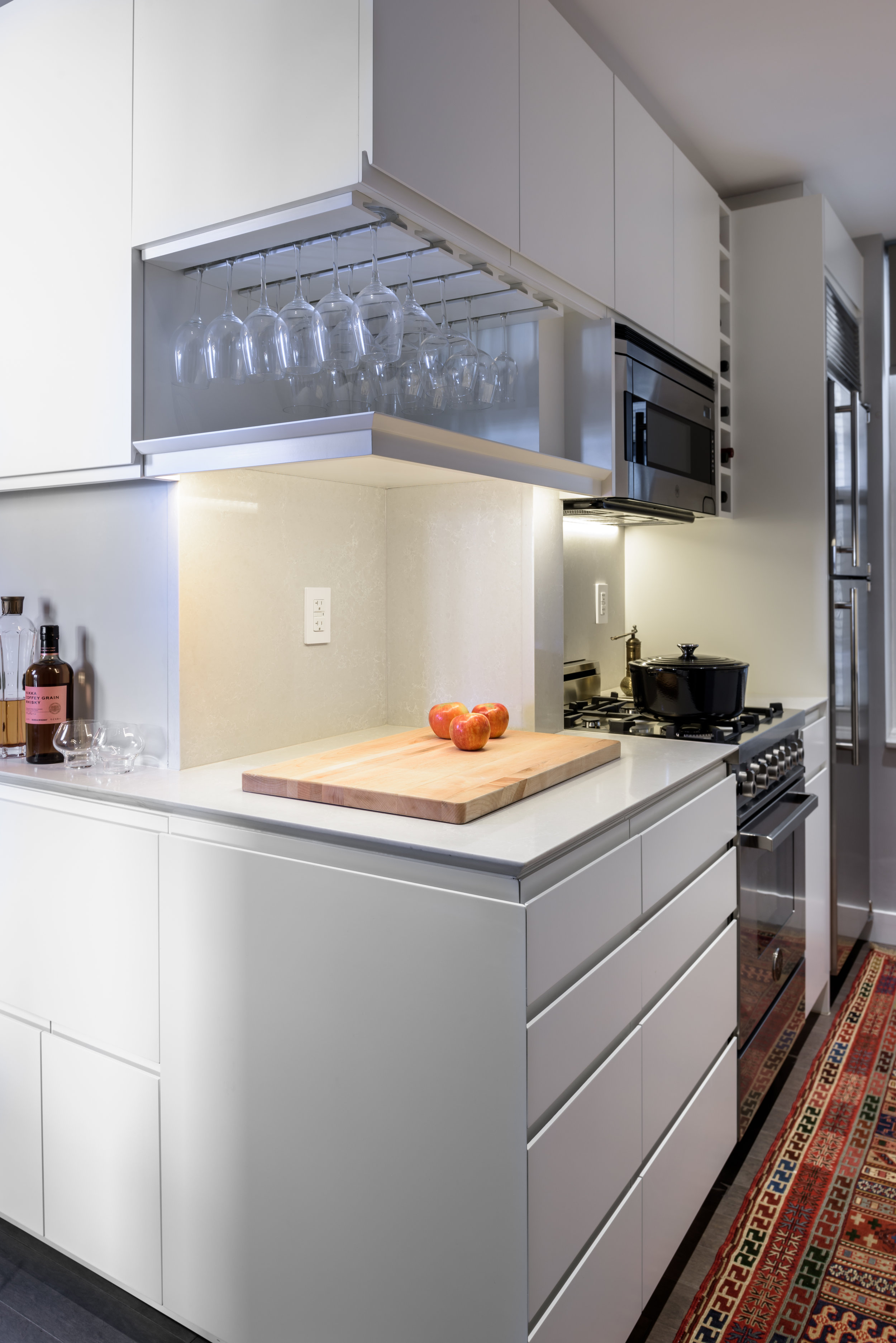 5thAve-kitchen corner.jpg