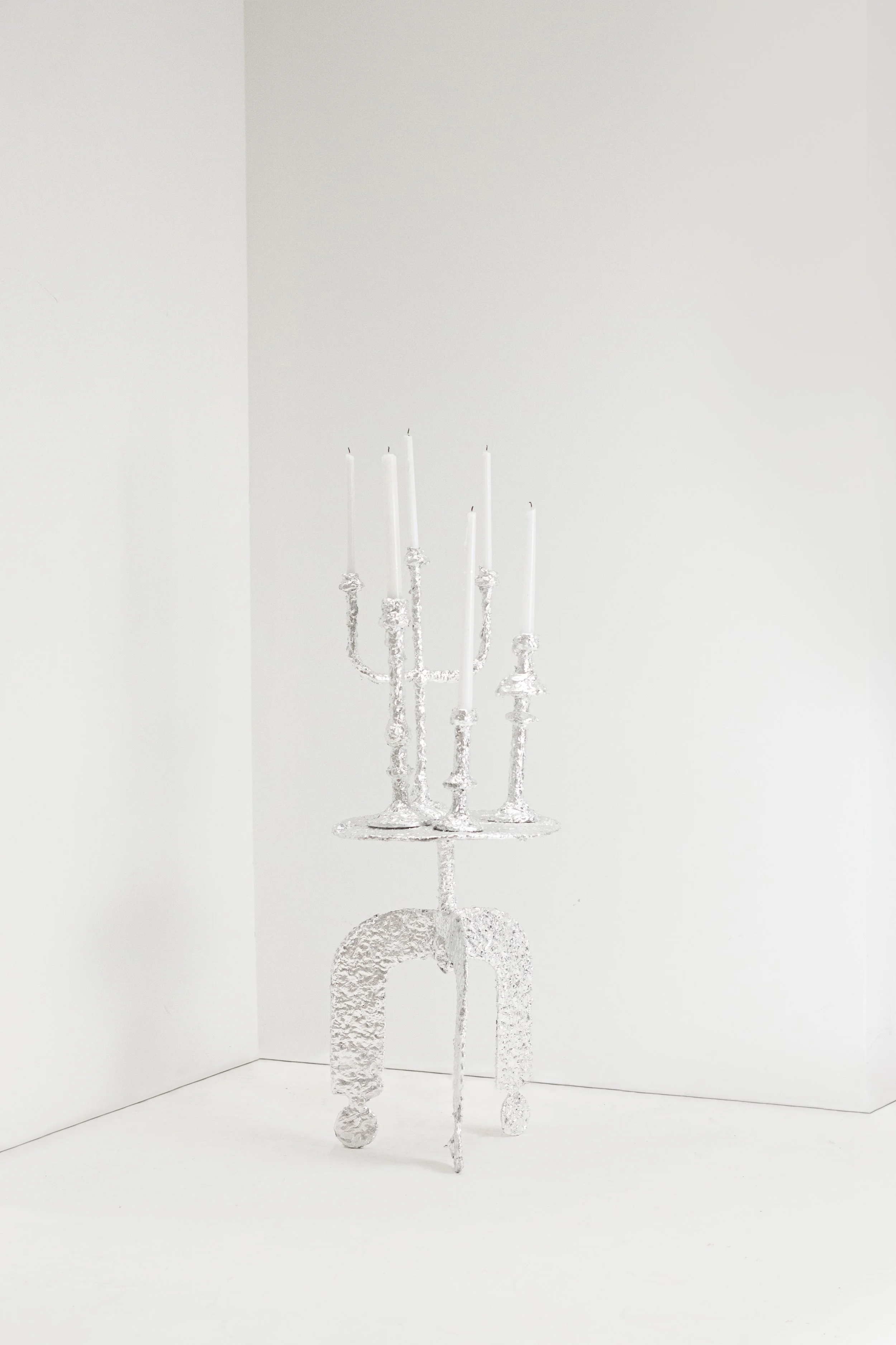 candlestickandtable.jpg