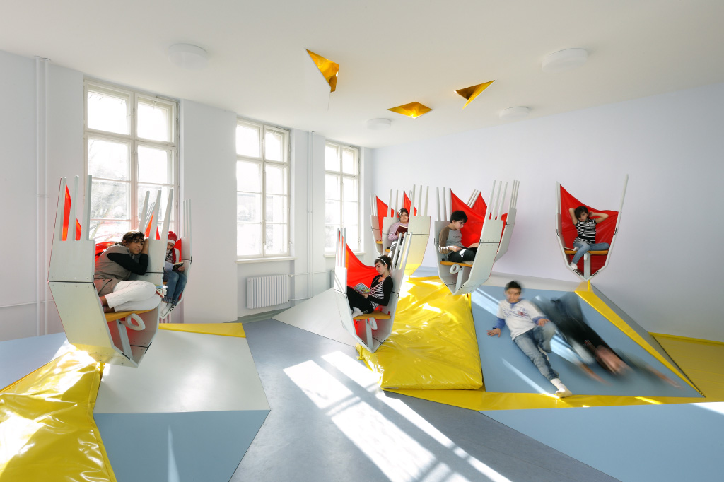 Indoor Playgrounds: Playful Architecture at Home | ArchDaily