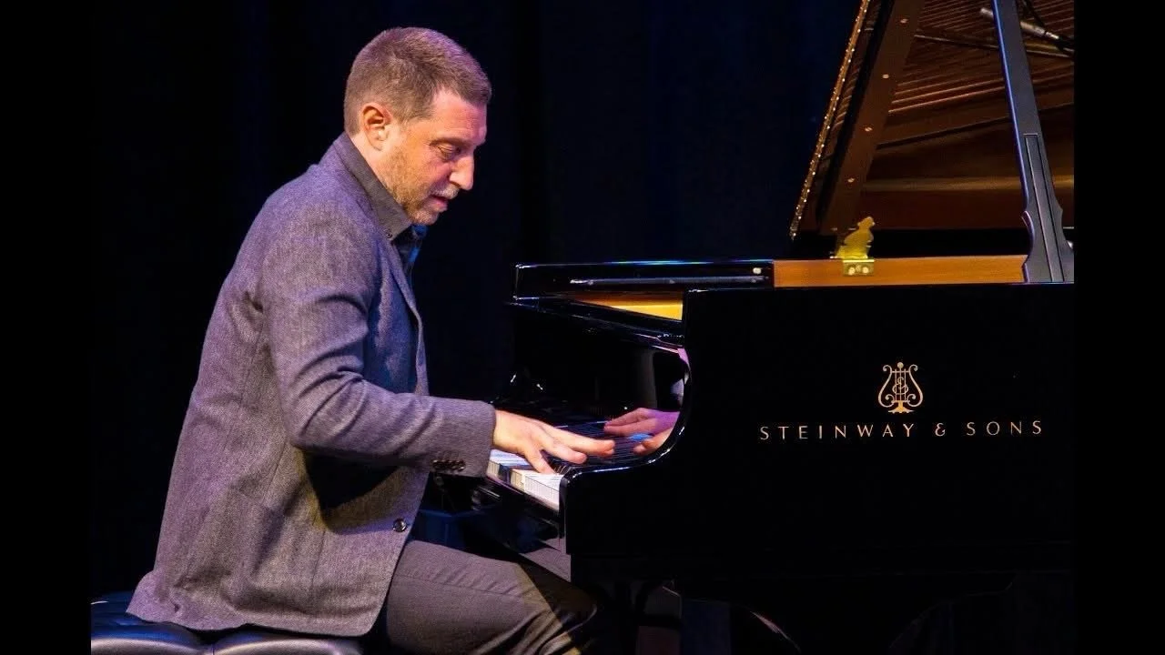 Benny in April...

3-4 - Libretto, Paso Robles, CA @librettopaso 

11 - Piedmont Piano Company, Oakland, CA @piedmontpiano 

17-19 - Dizzy&rsquo;s Club, New York, NY @jazzdotorg 

#ariesseason ♈️