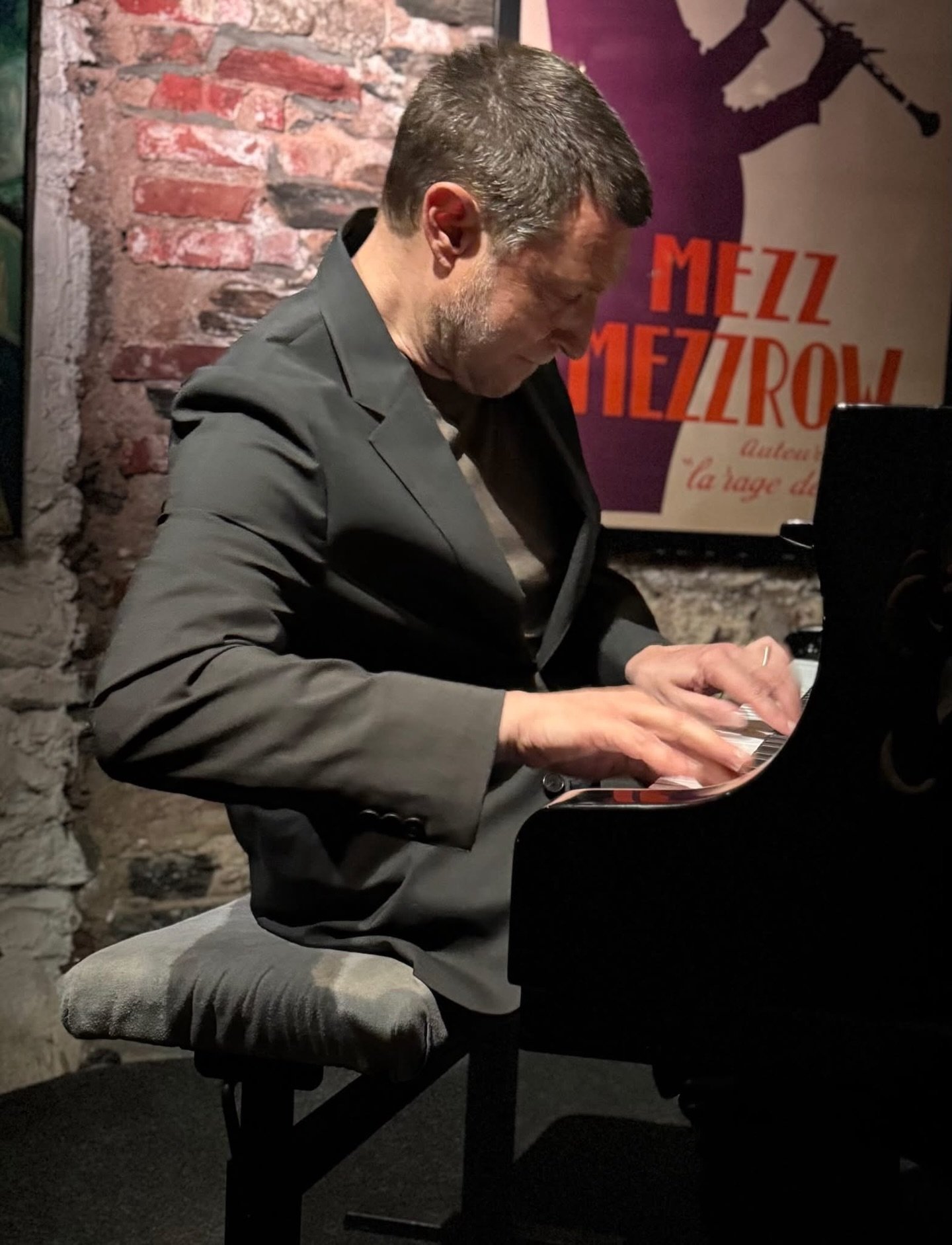 Thank you @mezzrowjazzclub 💚

📷: @fourfourcreative