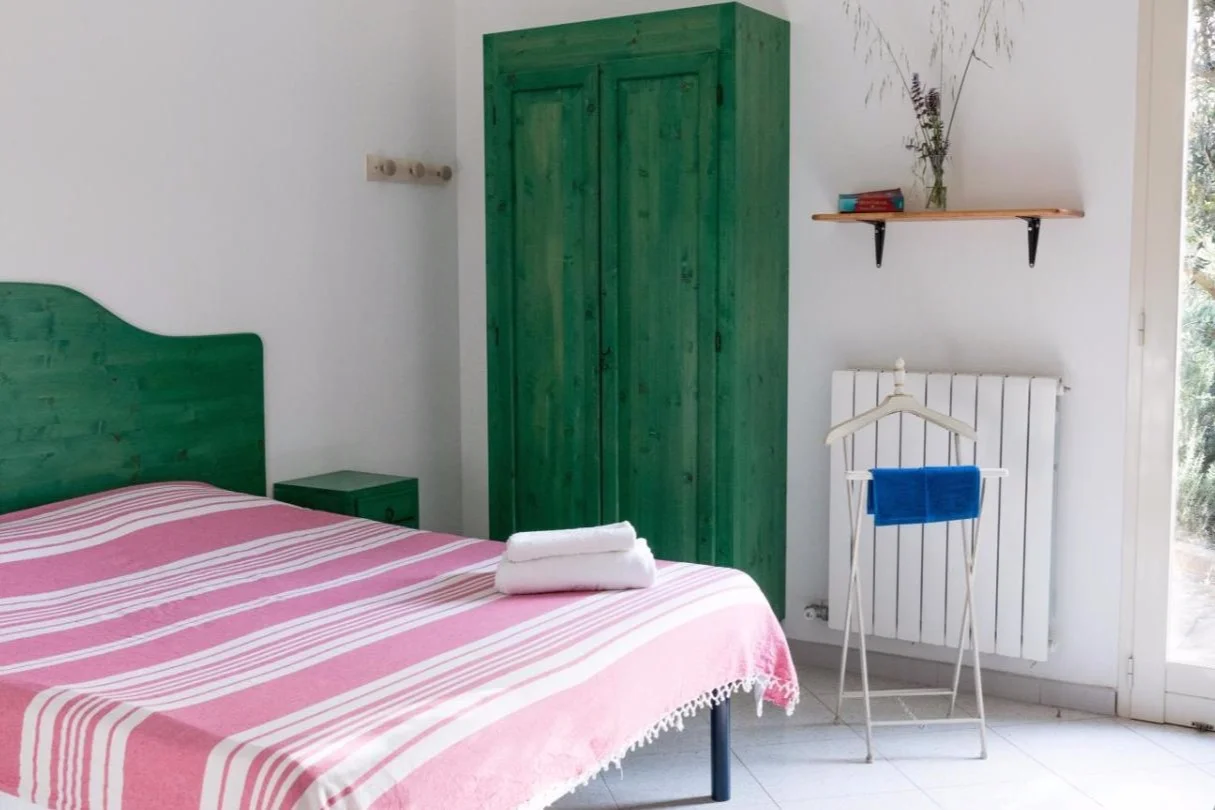 room-back+door.jpg