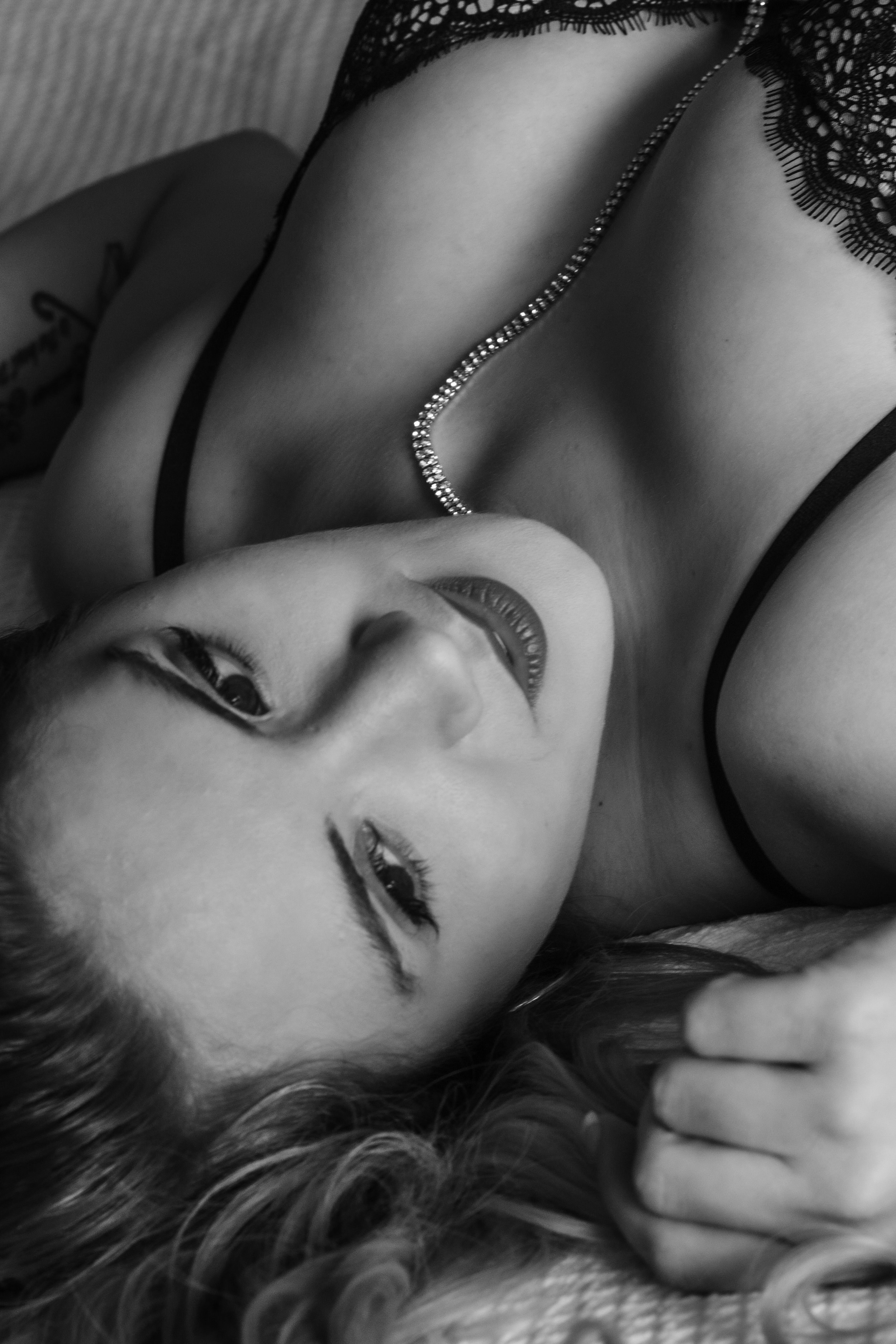 Jaden BnW Lingerie 004.jpg