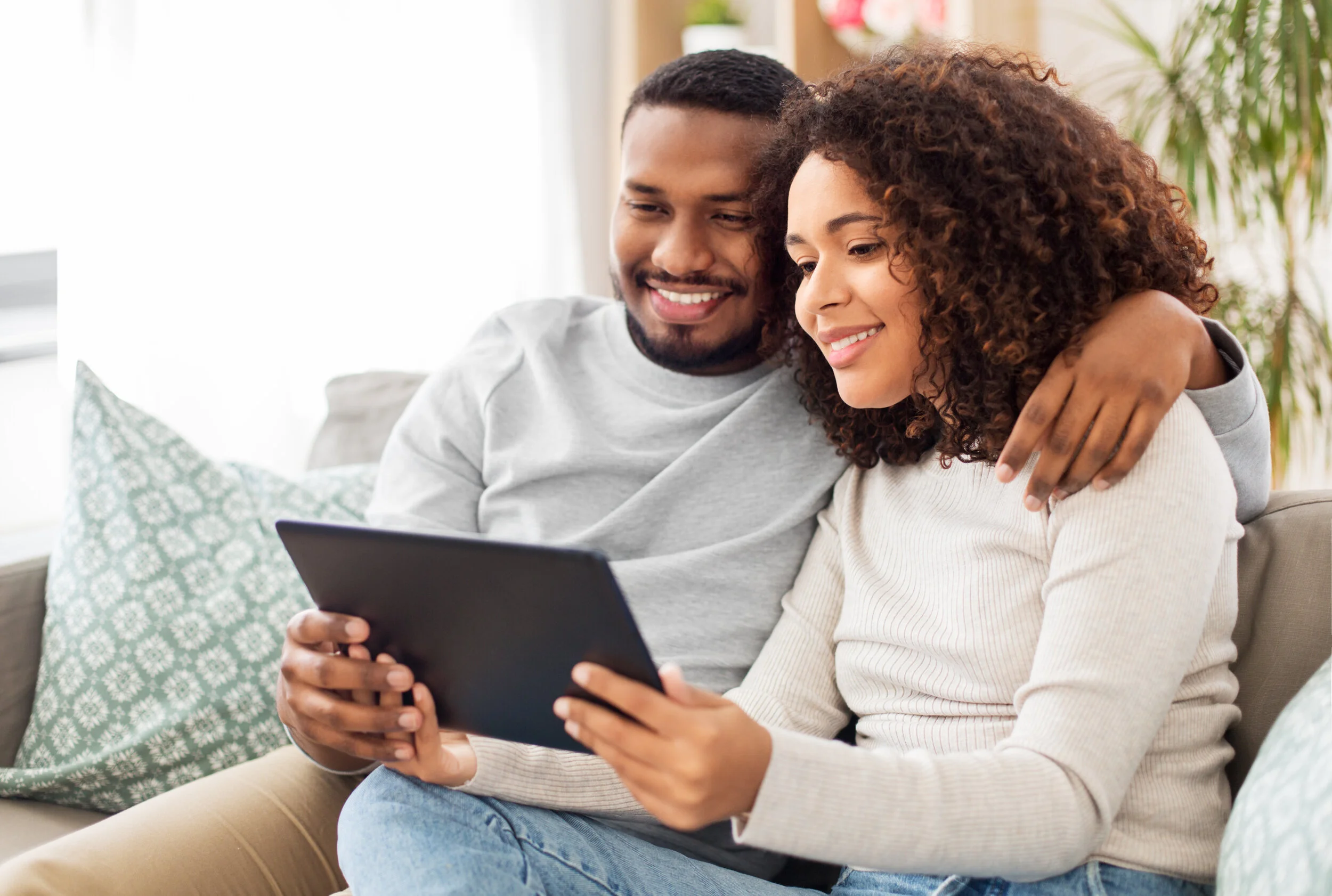 The Top 5 Benefits of Online Couples Therapy