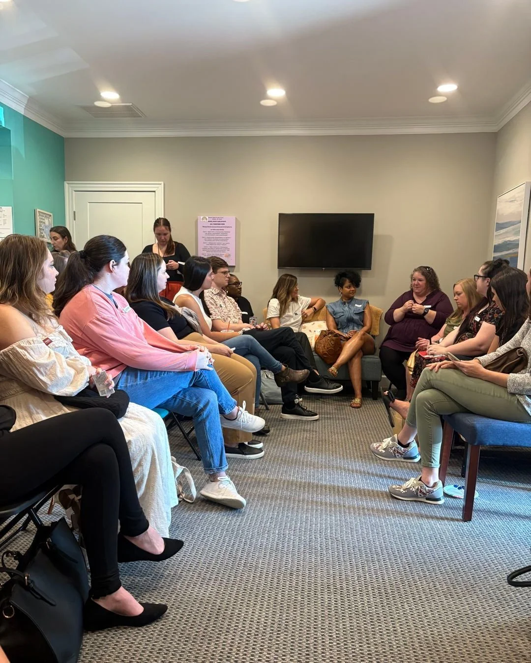 Check out the incredible turnout today for our first-ever Wake Forest Clinical Conversations and Coffee ☕️

We are grateful to have co-hosted this event with Cedar Oaks Clinic, PLLC. A huge thank you to Pasadena Villas&rsquo; Michelle Mastrovito and 