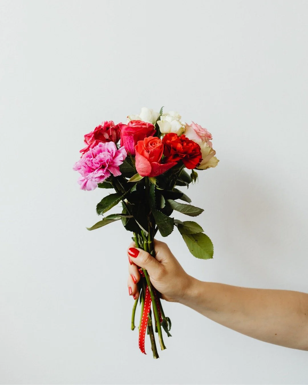 Valentine&rsquo;s Day isn&rsquo;t only about couples.
It&rsquo;s also about choosing yourself, even on the hard days.
You deserve care and support, just as you are.
🌷 Book here: https://mytherapistnc.org/contact-form-page