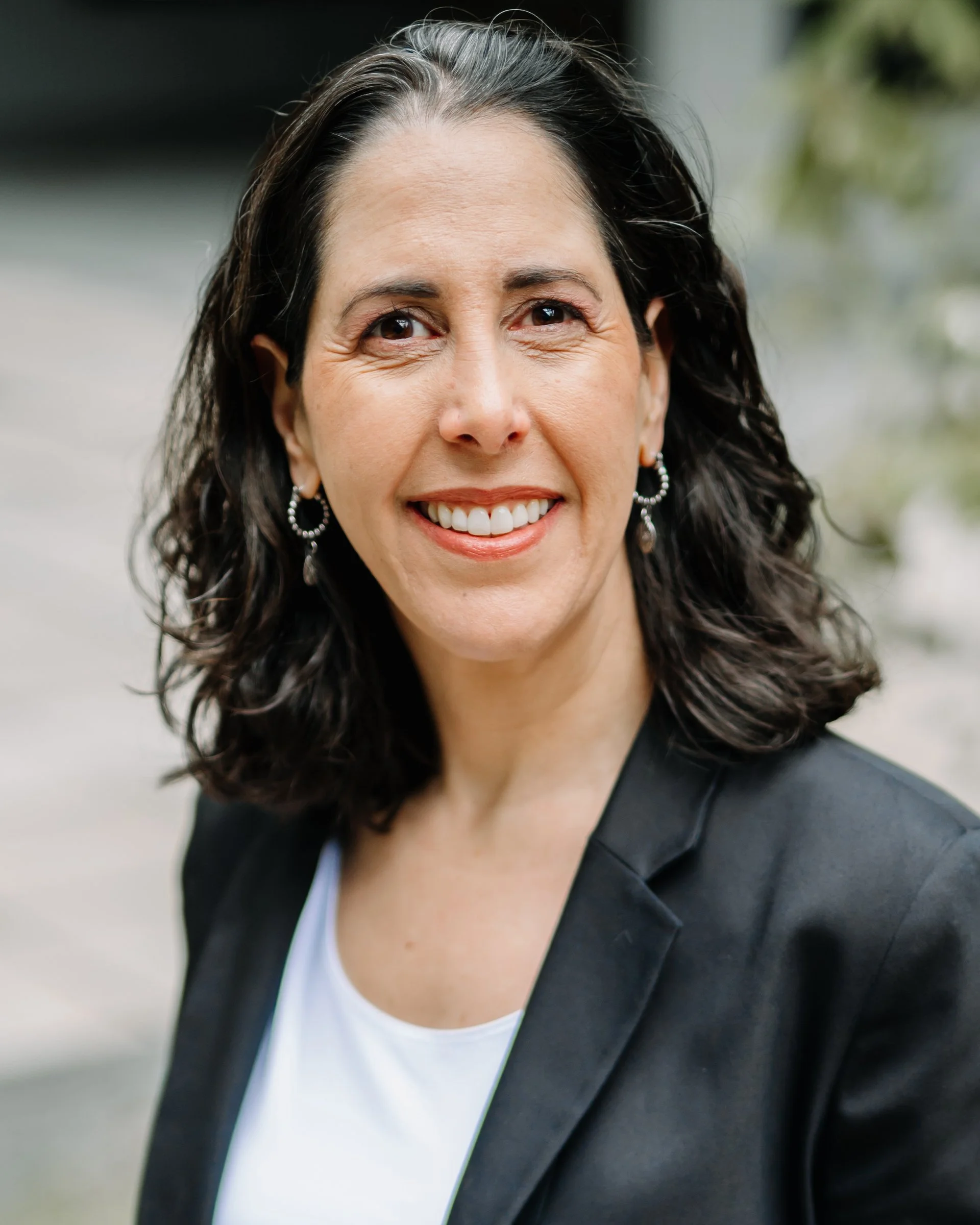 Julie Rashid | Guest Expert