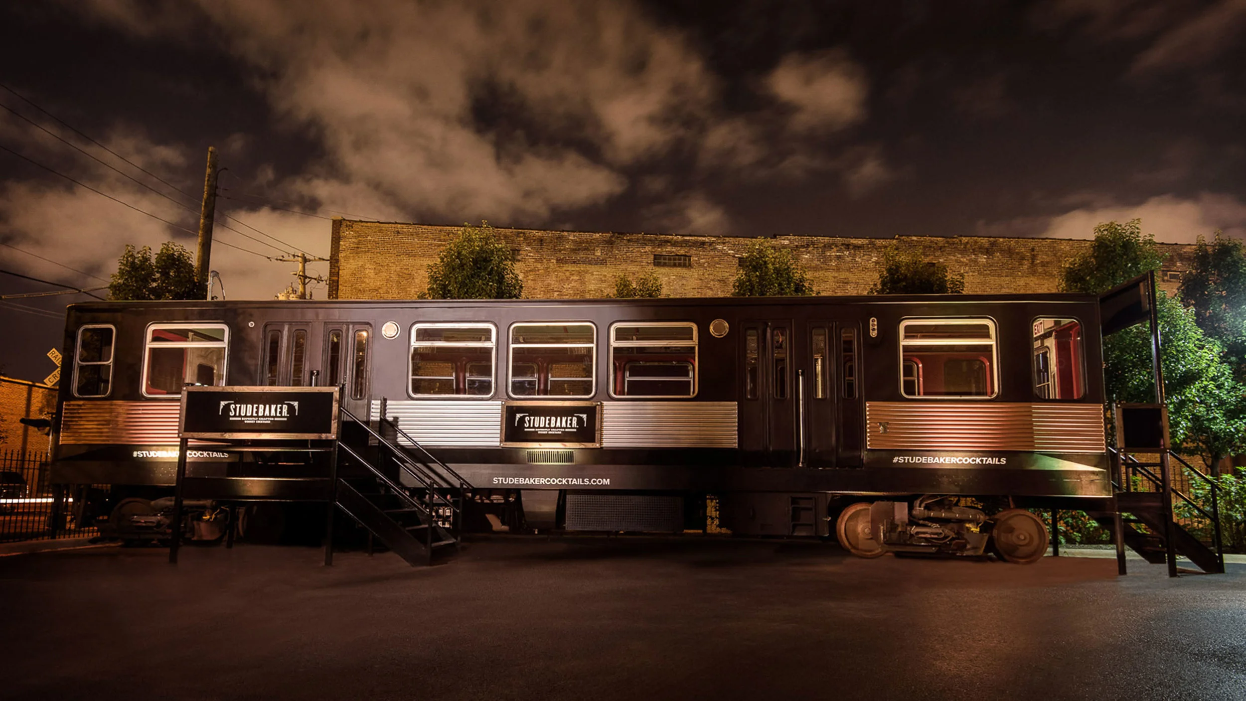 GERTRUDE-INC-Studebaker-Chicago-CTA-Train-Club-Car-06.jpg
