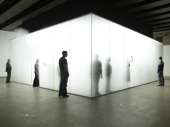 Anthony Gormley, Blind Light, 2007.