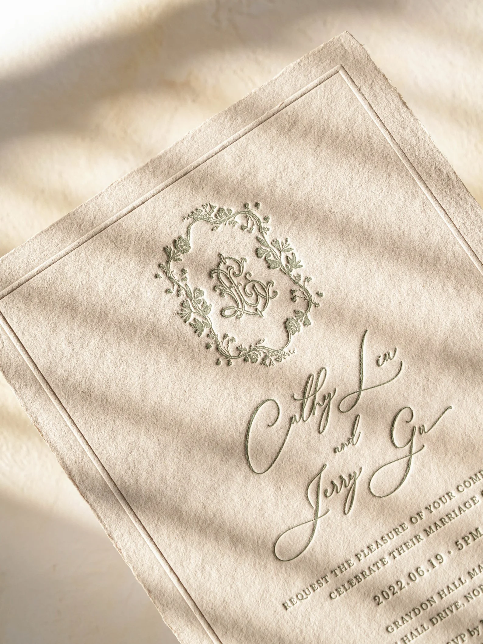 Handmade-paper-natural-edges-web.jpg