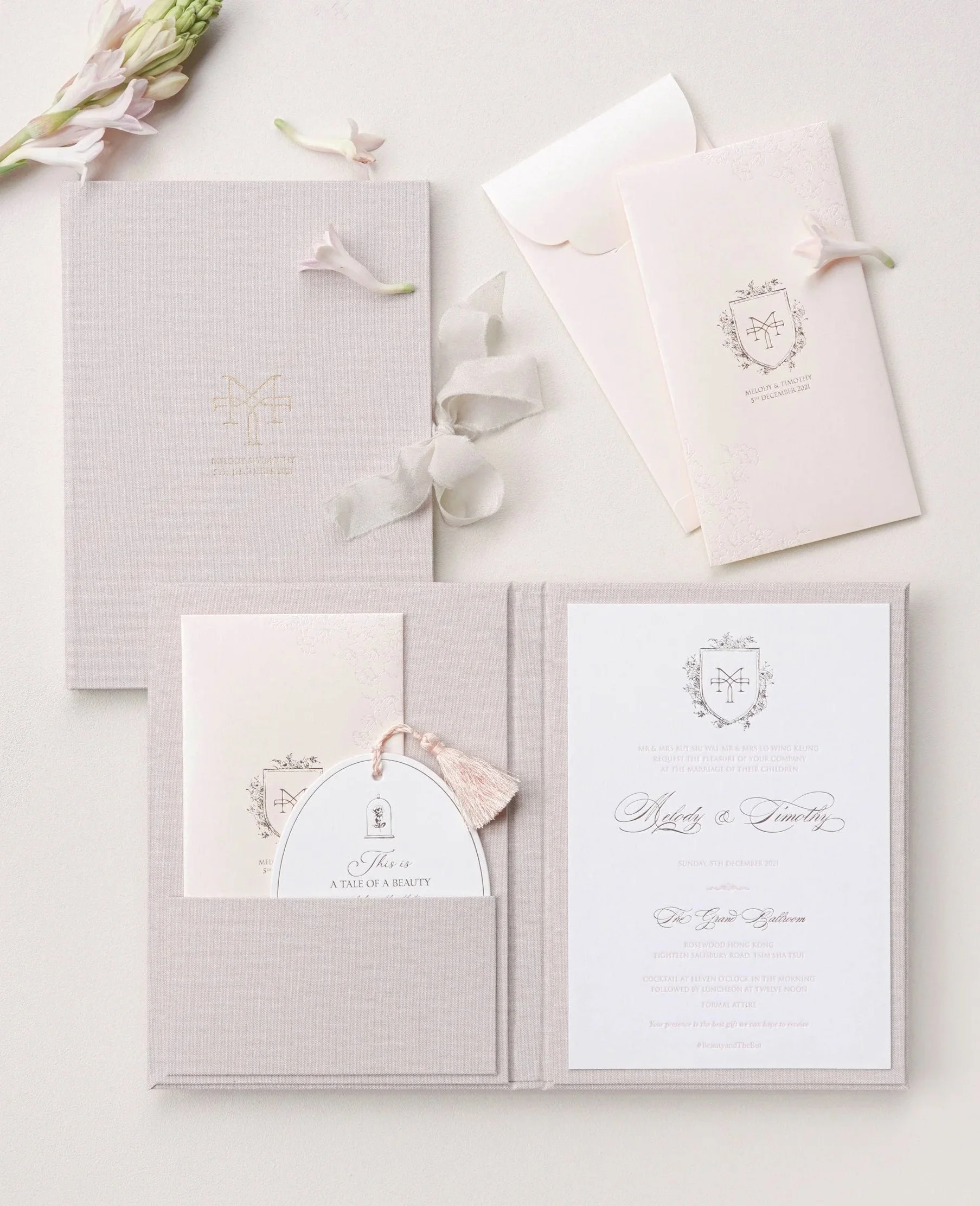 Linen-Foilo-Invitation.jpg