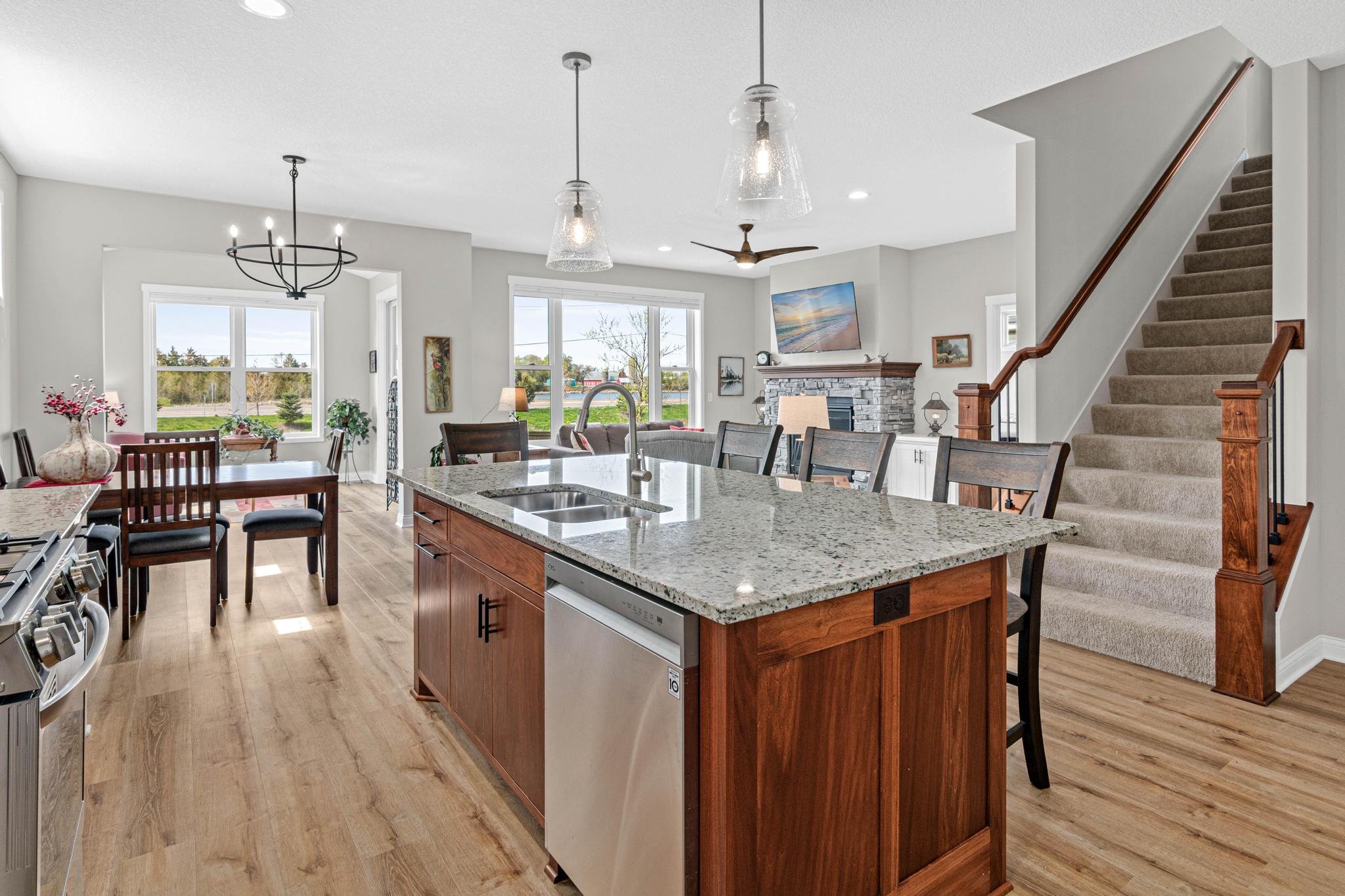 29264 Kenwood Way - StainlessMN-11.jpg