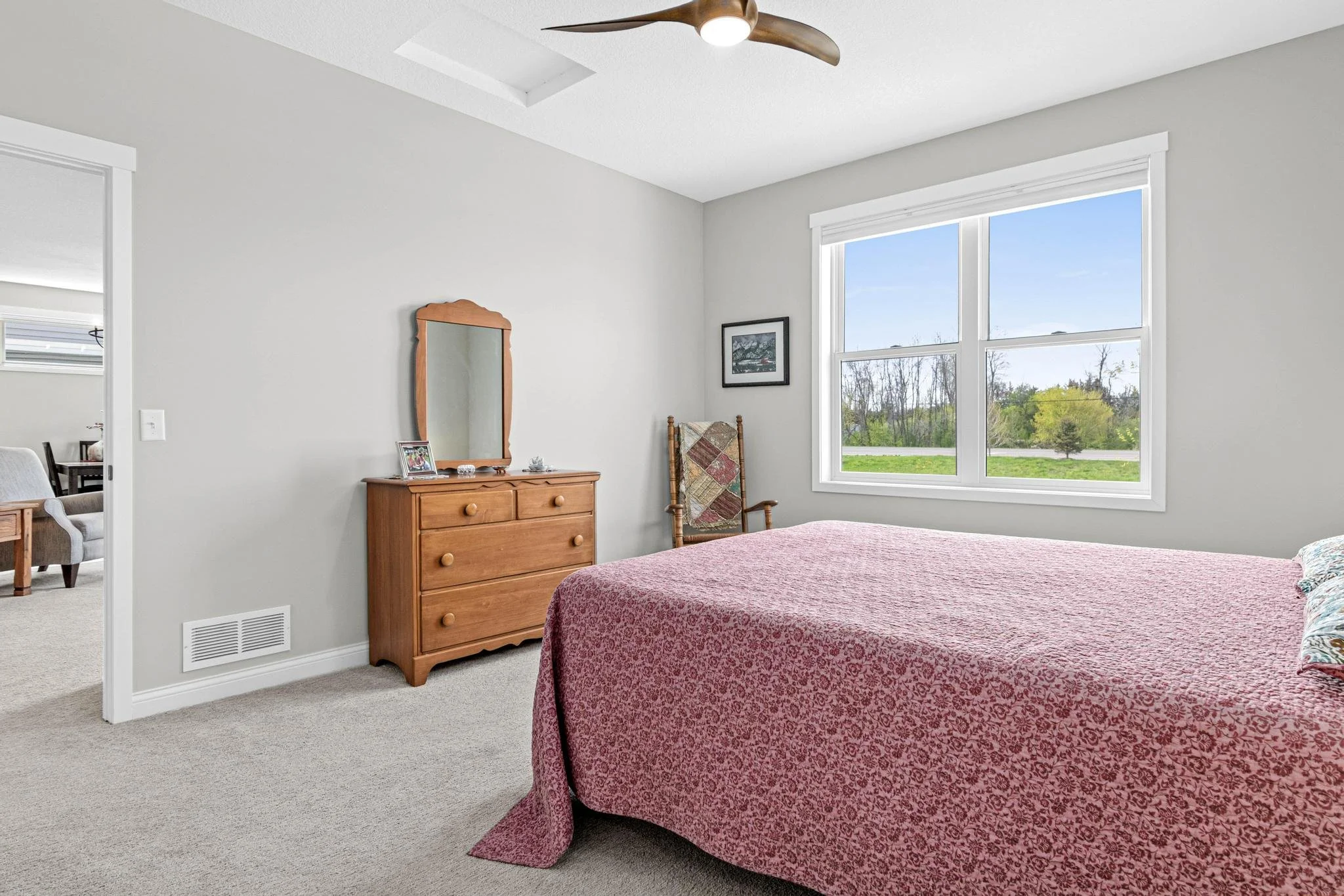 29264 Kenwood Way - StainlessMN-23.jpg