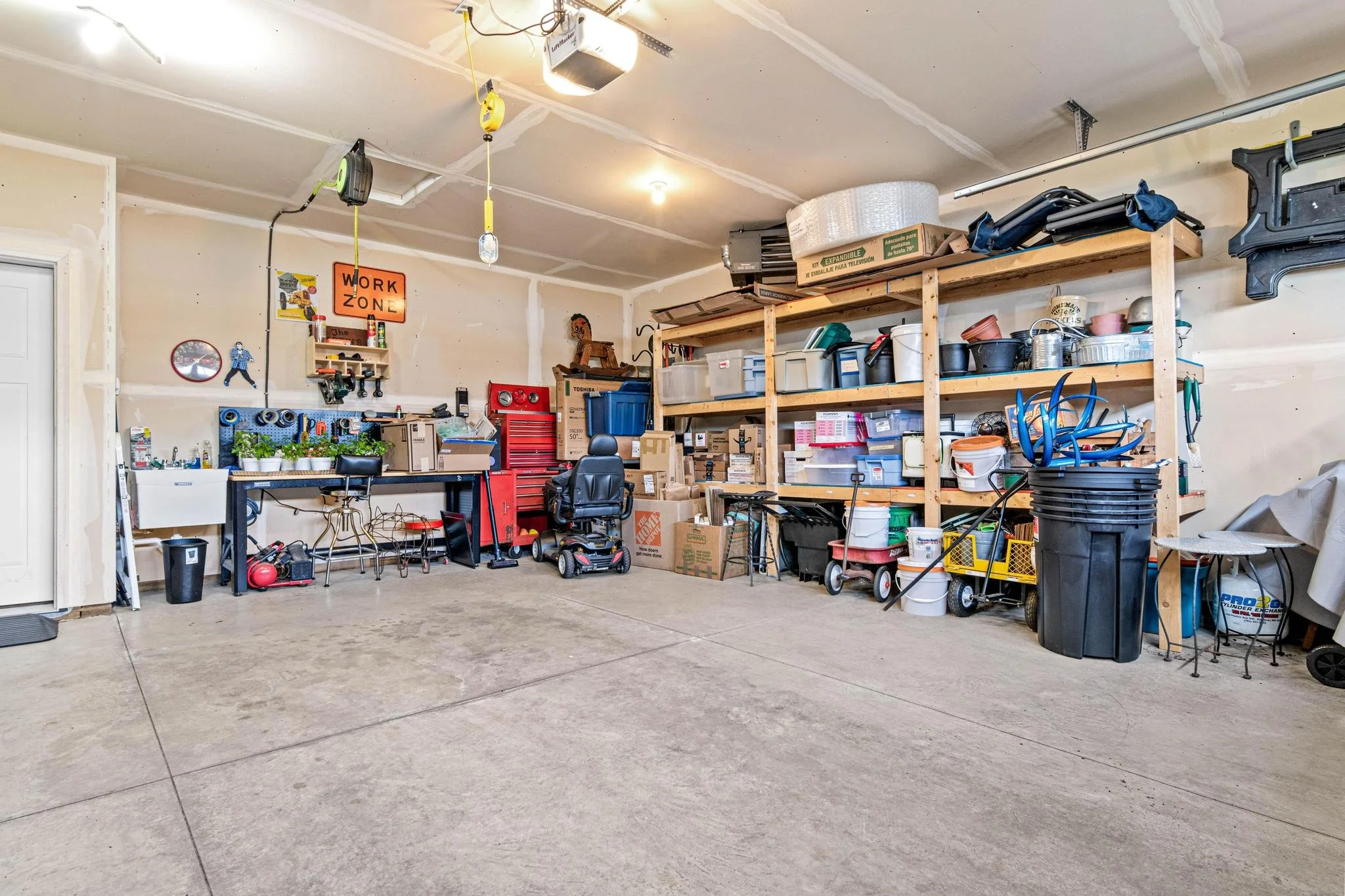 29264 Kenwood Way - StainlessMN-40.jpg