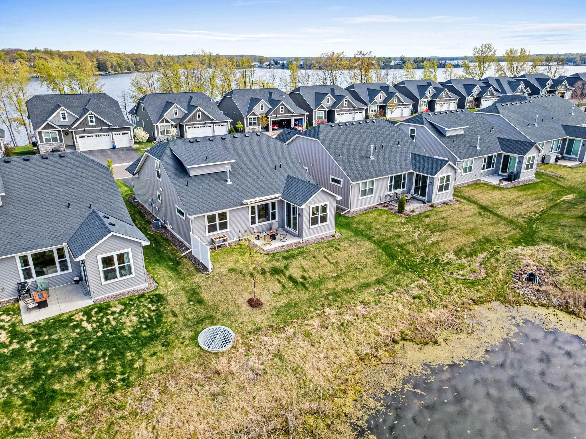 29264 Kenwood Way - StainlessMN-47.jpg