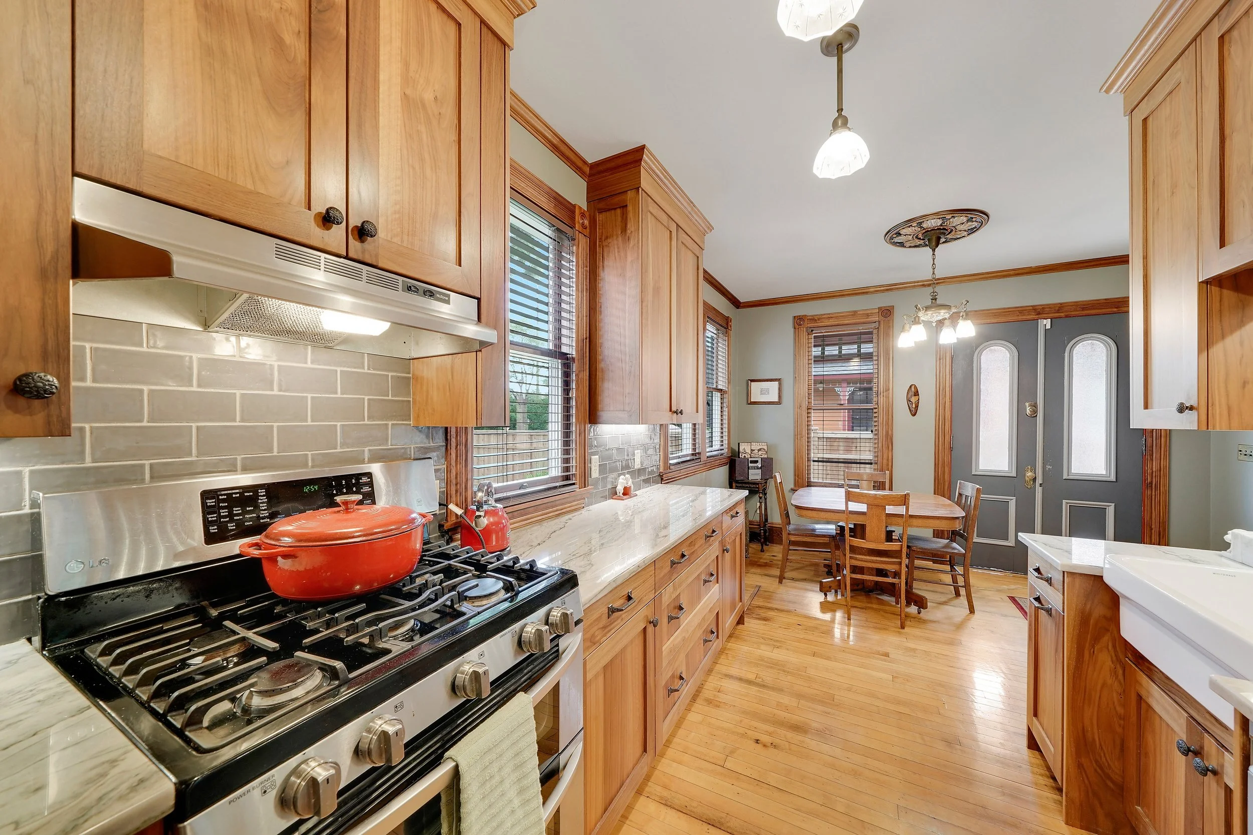8710Photography-High-Resolution-280-Duke-Street-Saint-Paul-MN-55102-30.jpg
