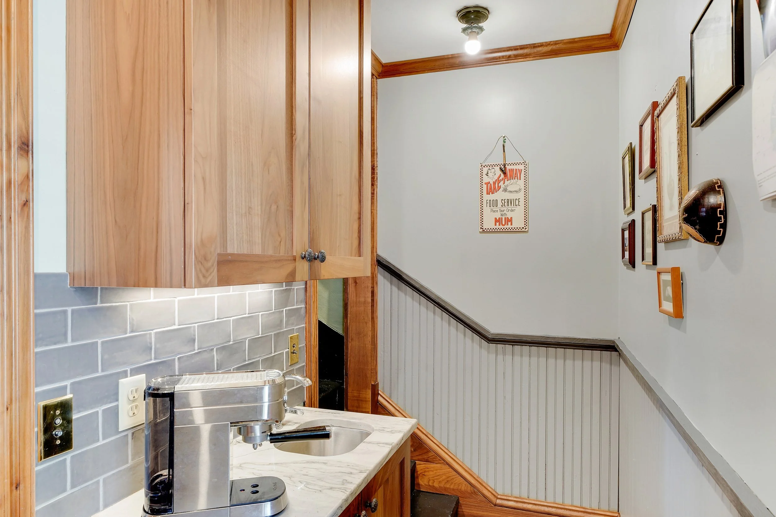8710Photography-High-Resolution-280-Duke-Street-Saint-Paul-MN-55102-34.jpg