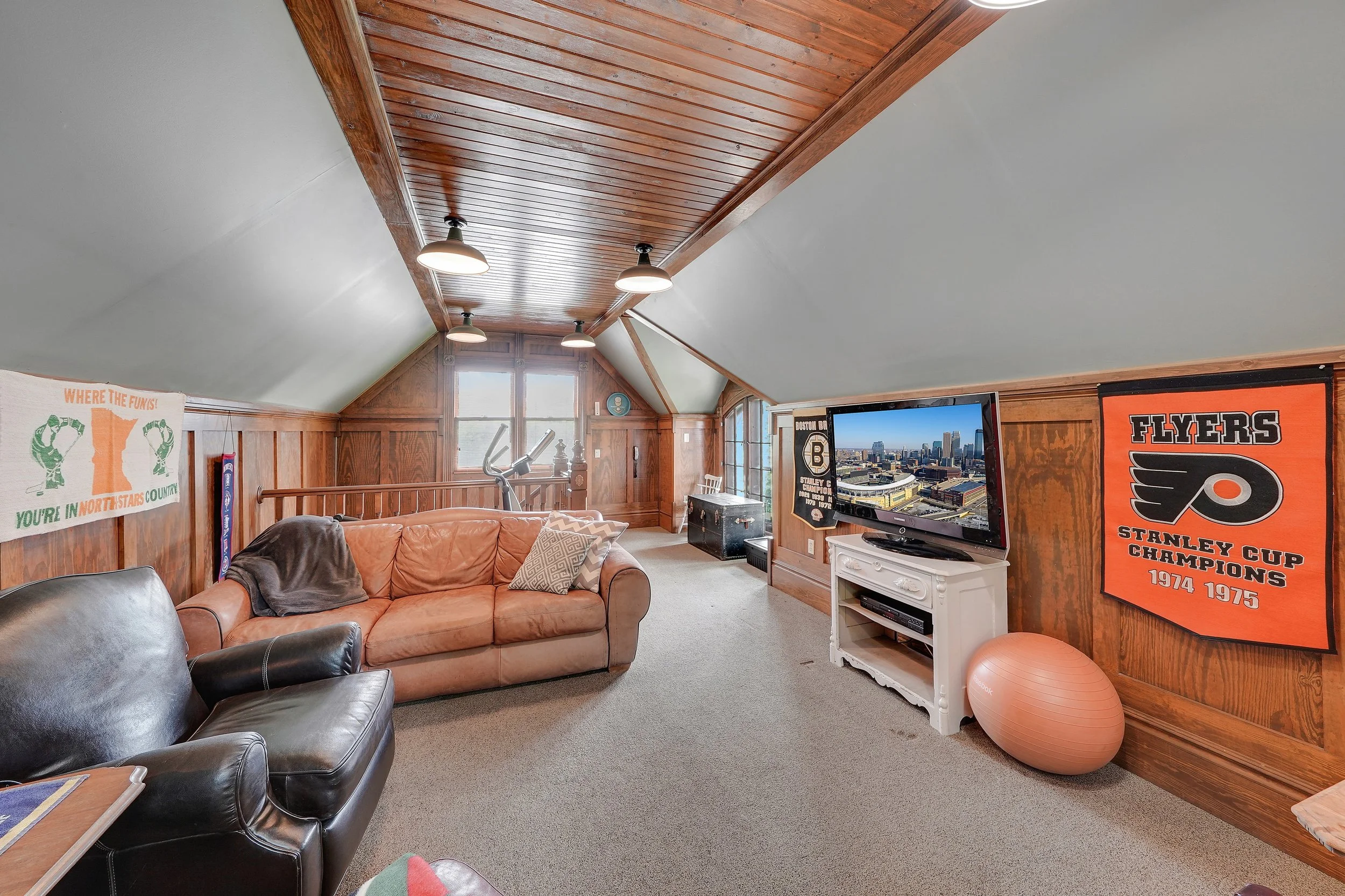8710Photography-High-Resolution-280-Duke-Street-Saint-Paul-MN-55102-78.jpg