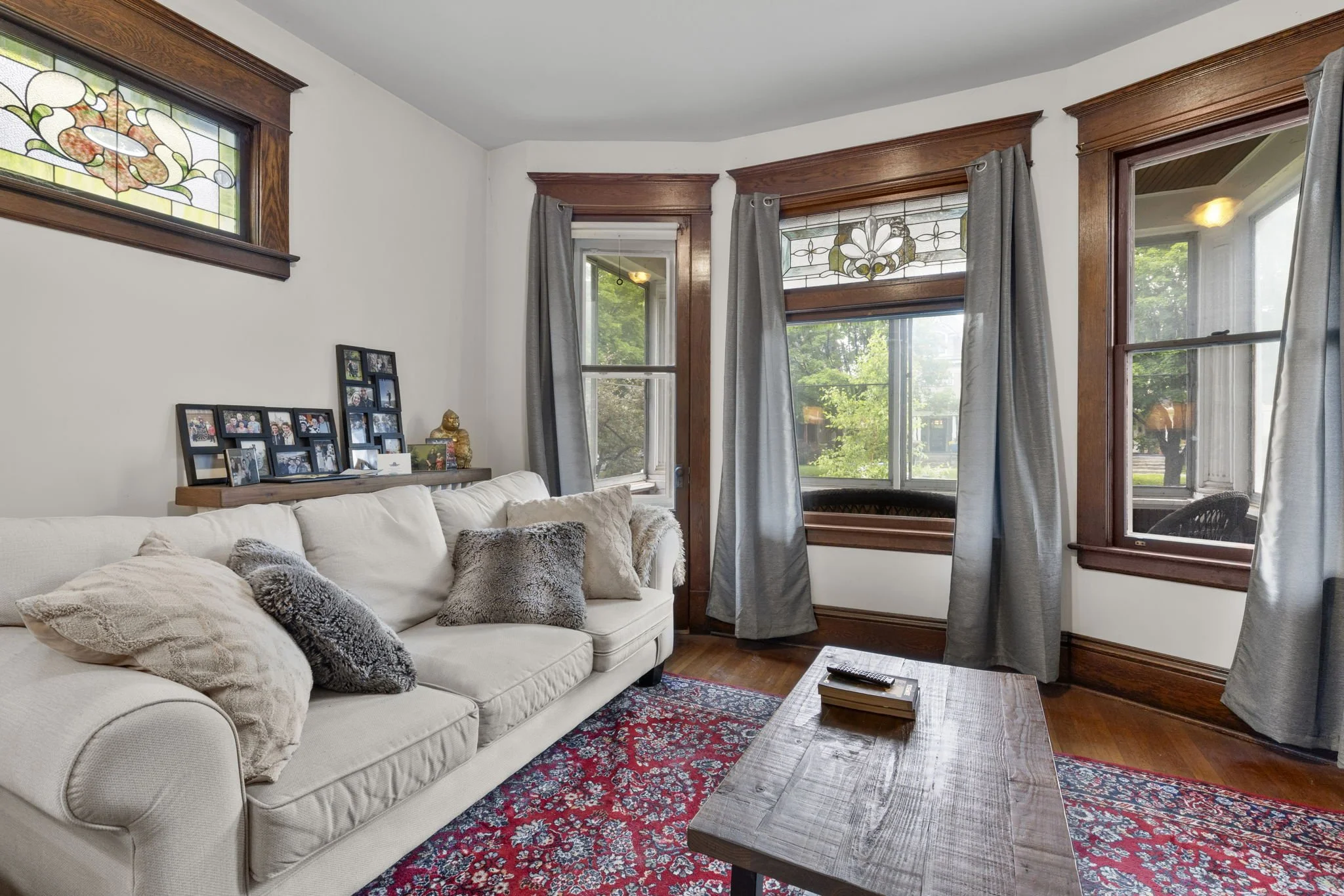 22-web-or-mls-1032 Portland Ave-63.jpg