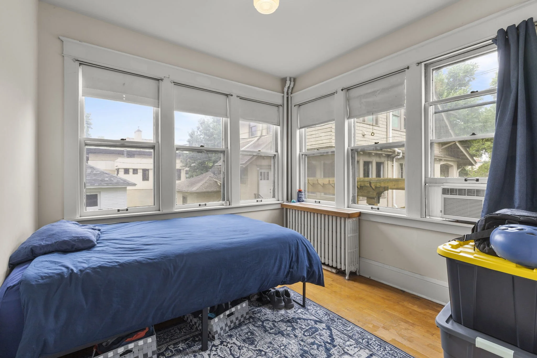 37-web-or-mls-1032 Portland Ave-108.jpg