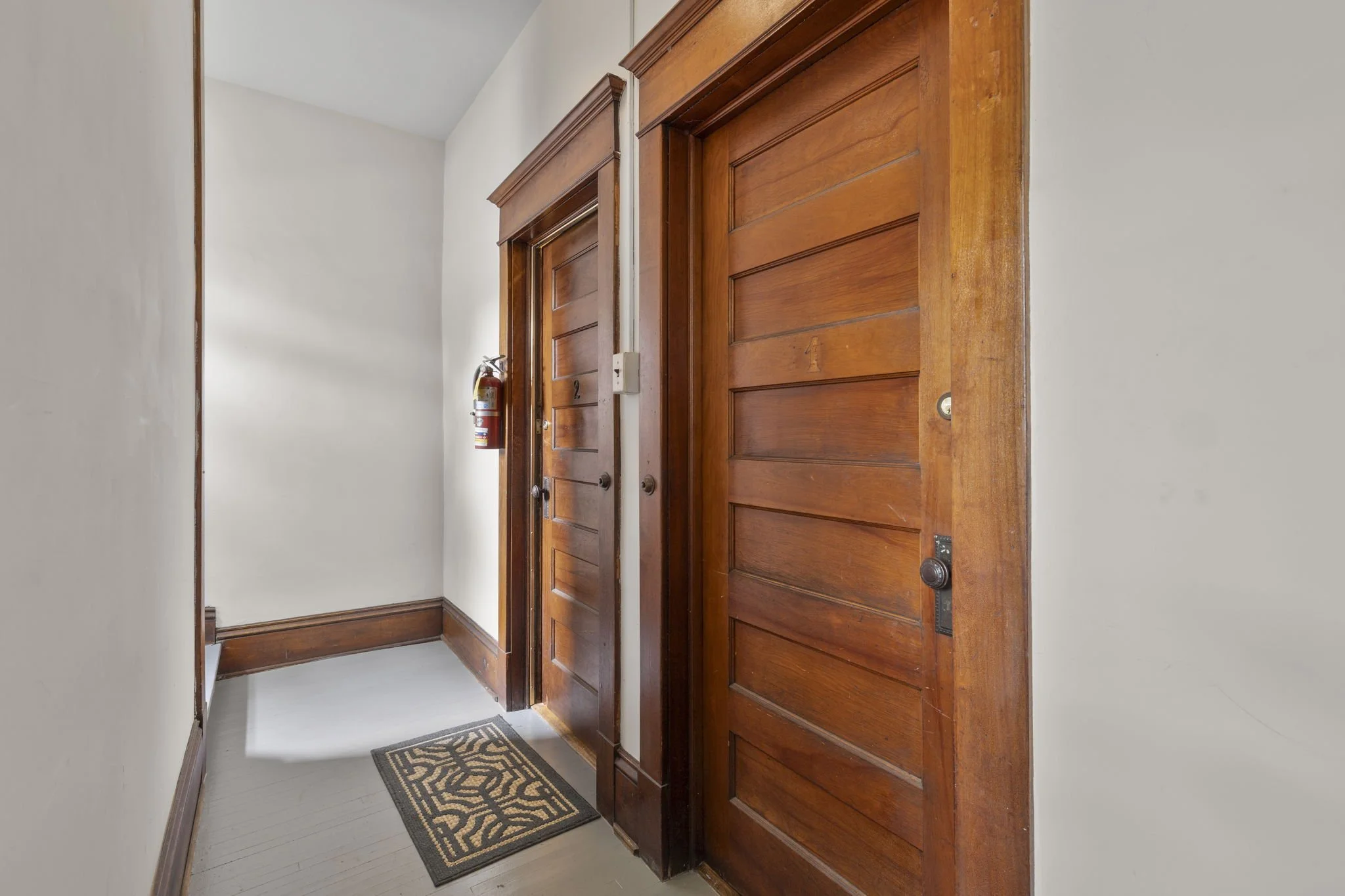 39-web-or-mls-1032 Portland Ave-114.jpg