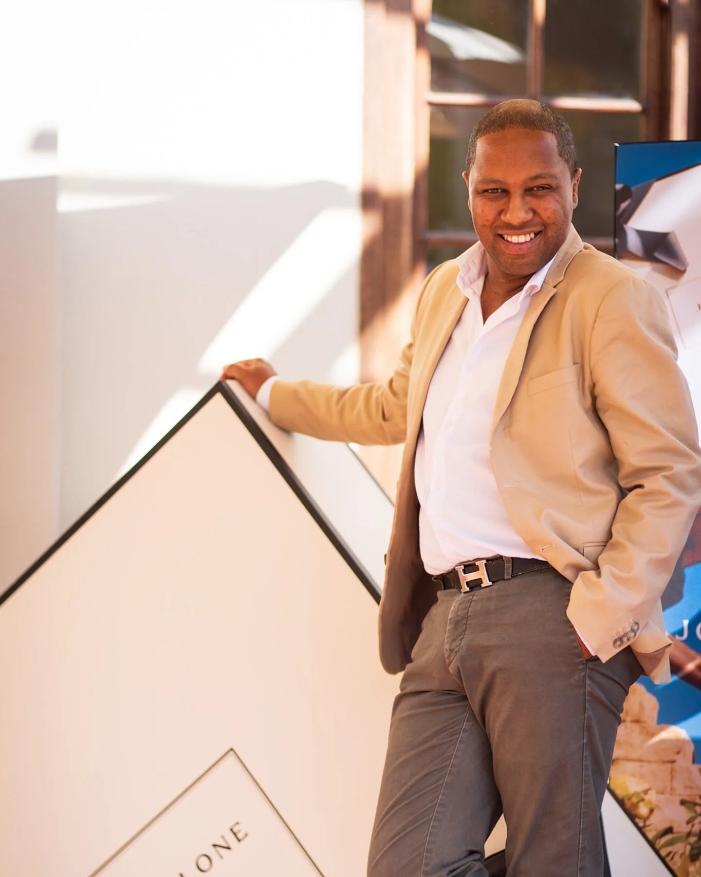 NEW VLOG! It&rsquo;s a jam-packed one this week! Kicking off with @jomalonelondon&rsquo;s High Tea with @paddingtonbear to welcome the new scent - Orange Marmalade. And then, I head off to support my friend Bonang Matheba in welcoming the new @houseo