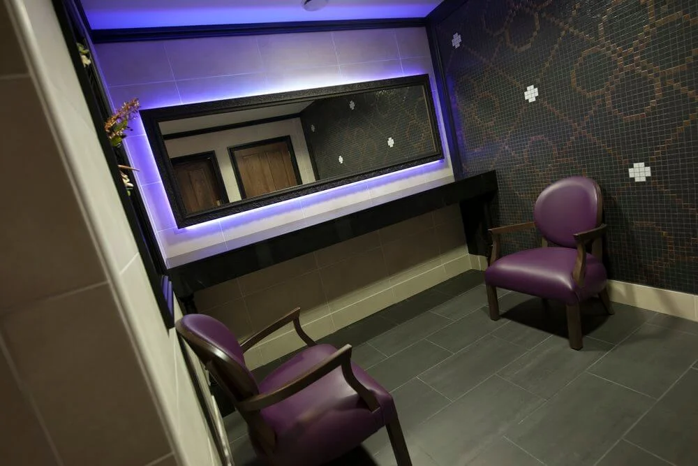 1884 Dock Street Kitchen Restaurant Interior Design