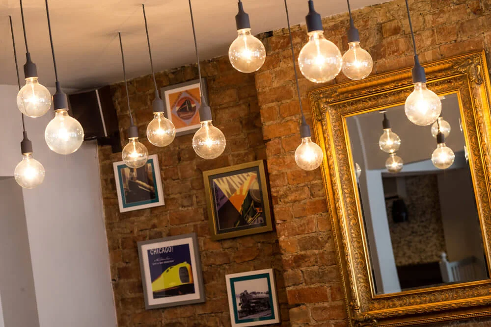 Sleepers Hull Bar Interior Design