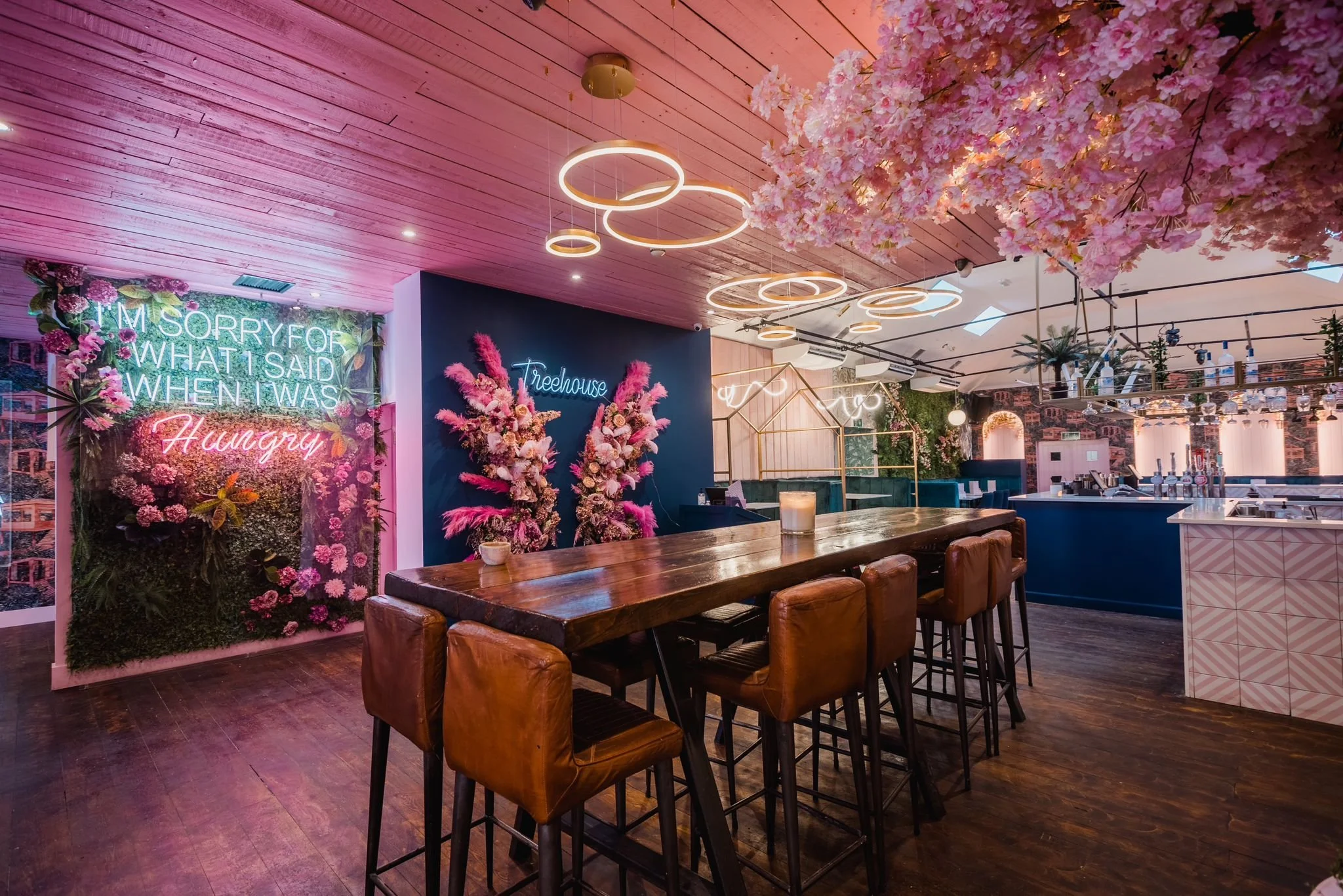 TREEHOUSE HESSLE 6.JPG