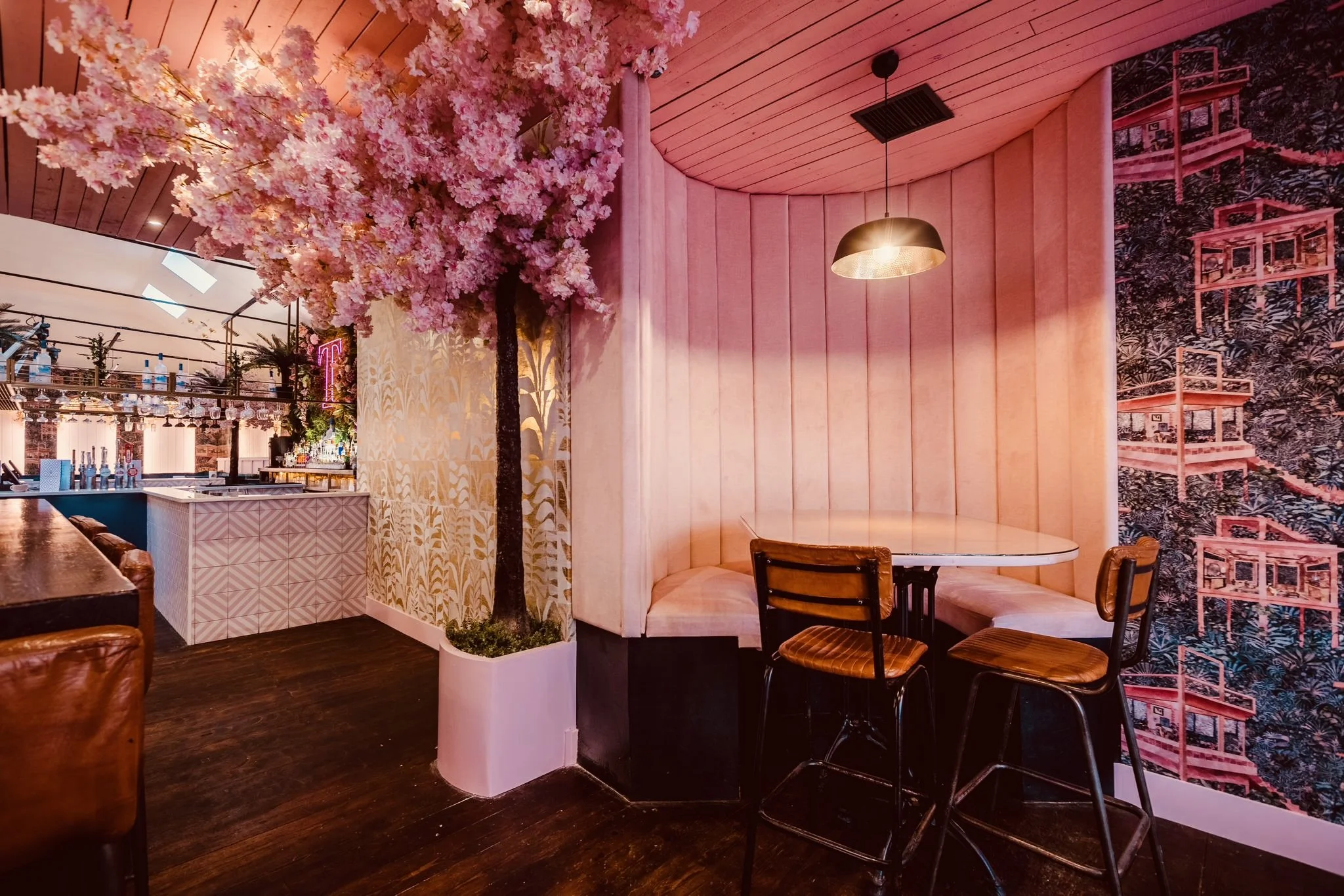 TREEHOUSE HESSLE 18.jpg