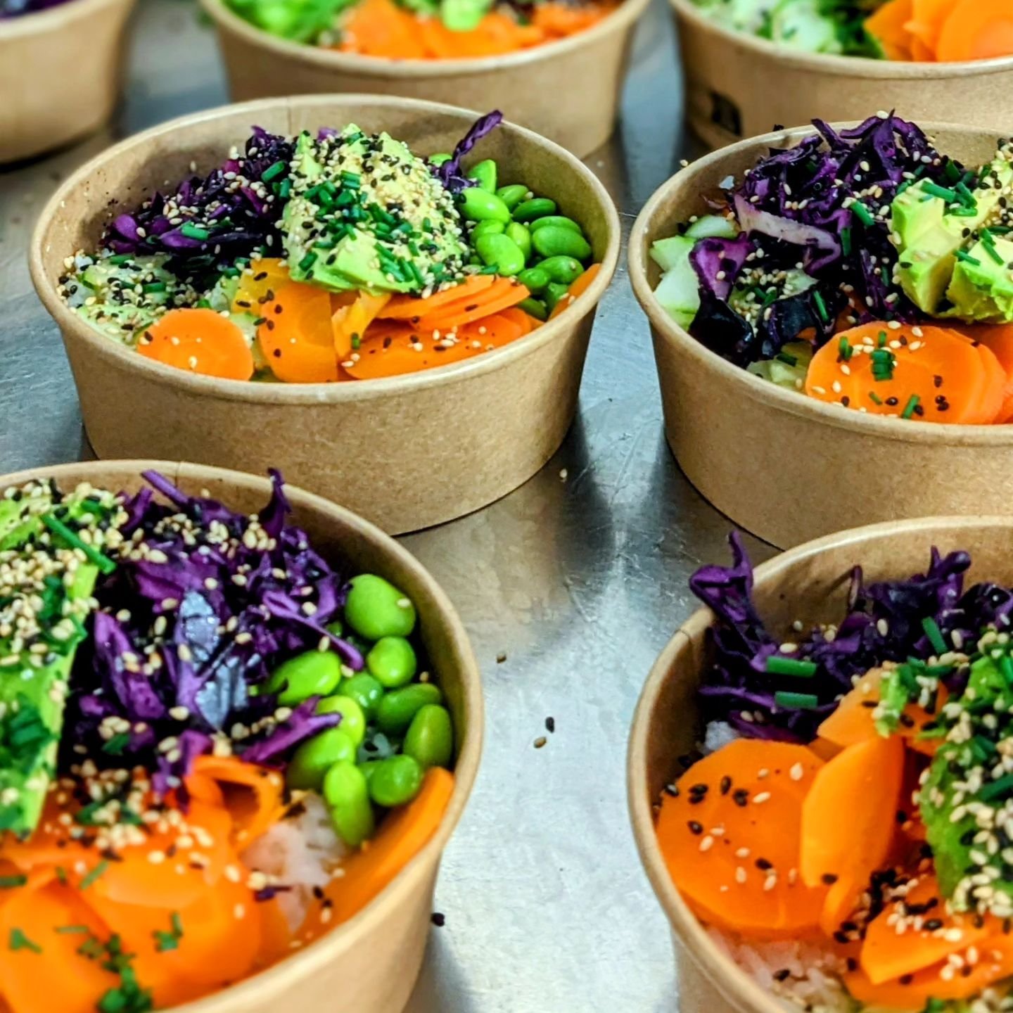 Un grand Merci &agrave; @fede.ucly pour nous avoir accord&eacute;s leur confiance lors de cette super prestation traiteur : 
110 Bowls et 110 Cheesecakes.

Un &eacute;v&egrave;nement perso ou pro?
=&gt; CONTACTEZ NOUS 👍 
SKIPJACK est &agrave; votre 