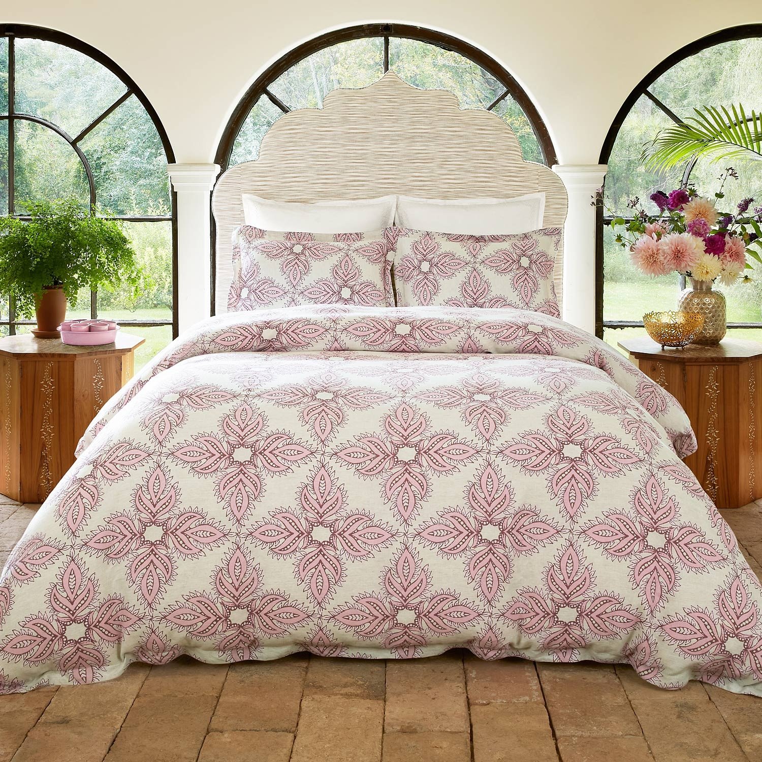 Dasati Lotus Duvet Set 2.jpg