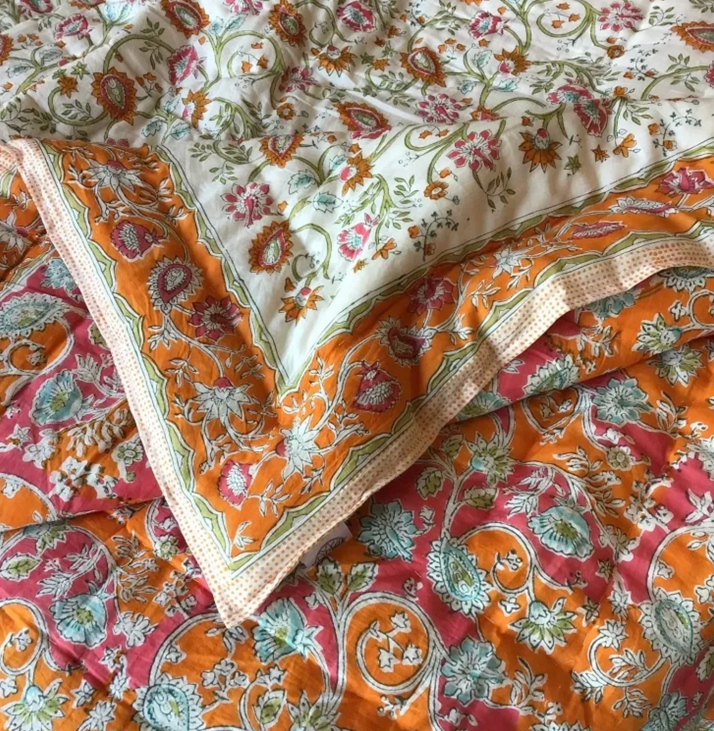 Savoy Paisley Quilt